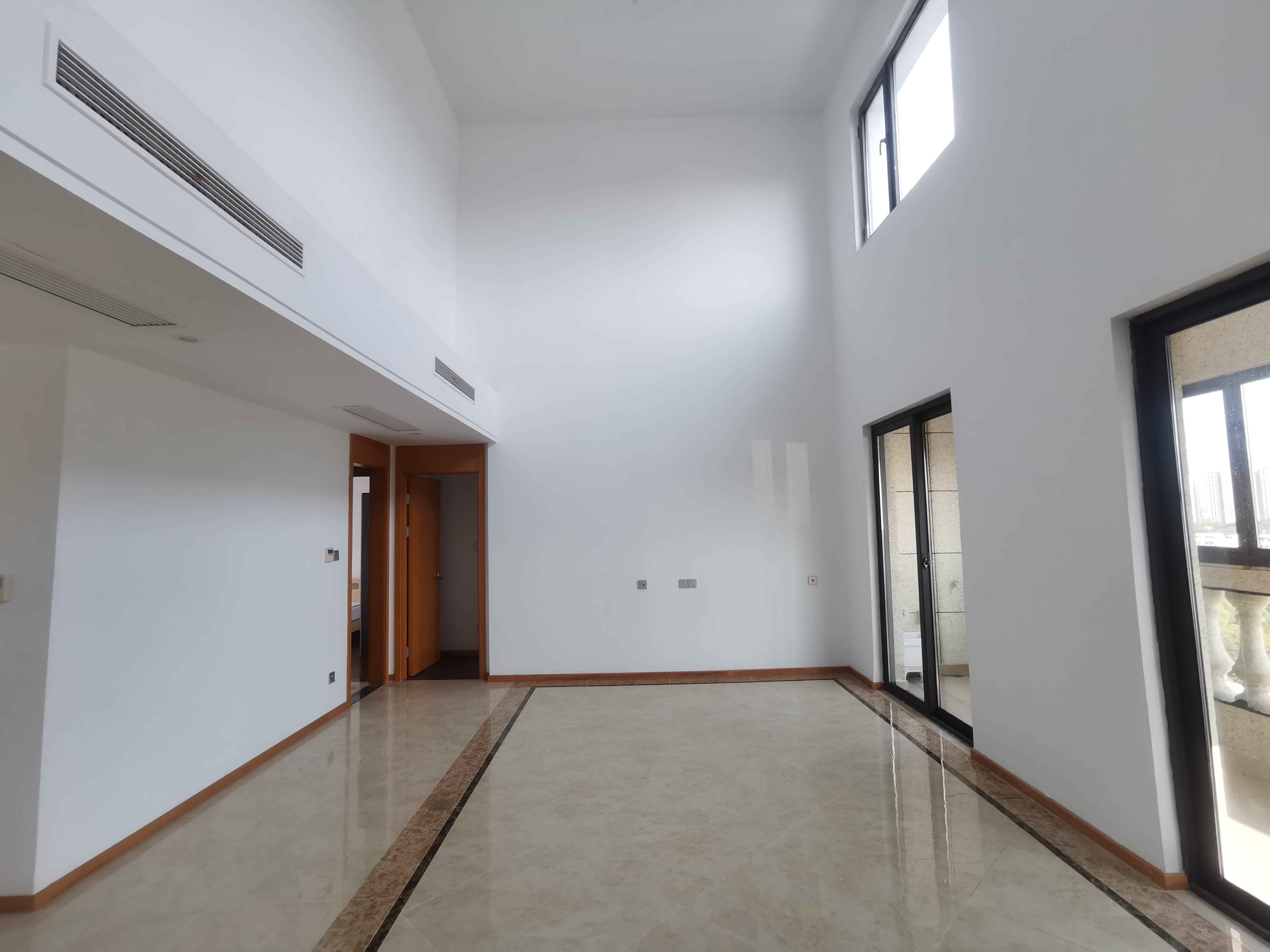 中南熙悦(南通经济技术开发区) 4室2厅2卫 122.00m&sup2;