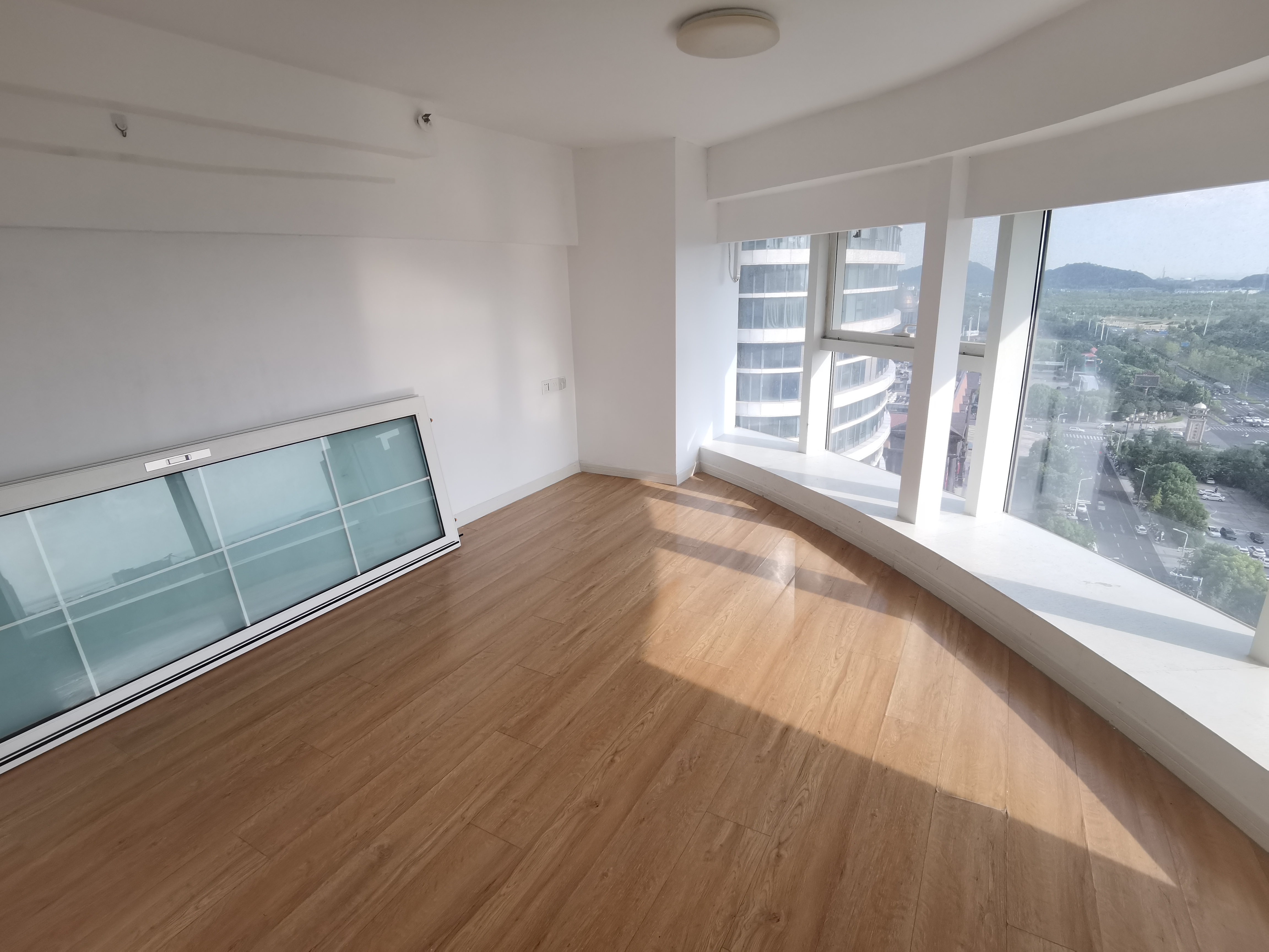 中南世纪城北区 2室2厅2卫 60.69m&sup2;