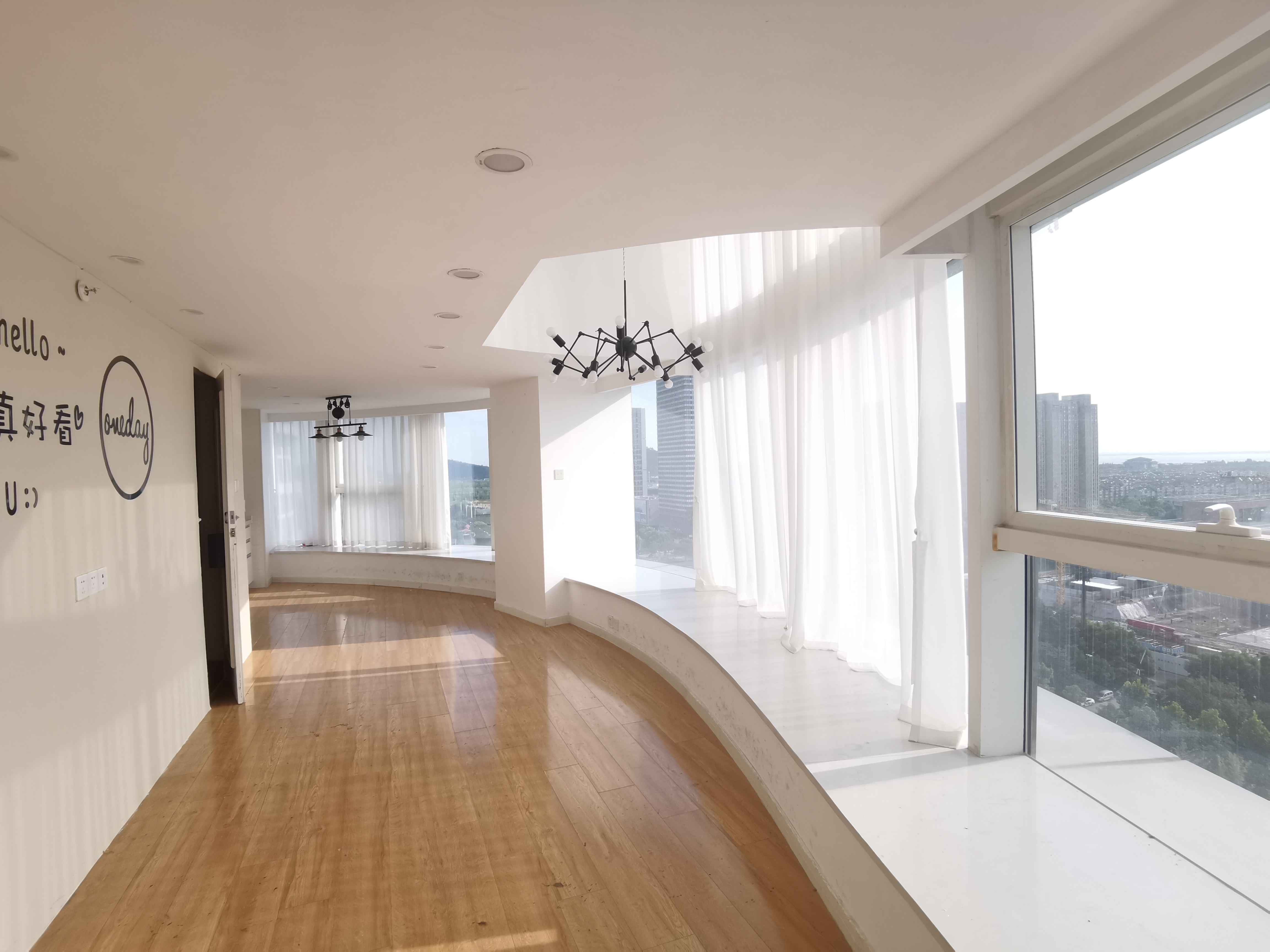 中南世纪城北区 2室2厅2卫 60.69m&sup2;