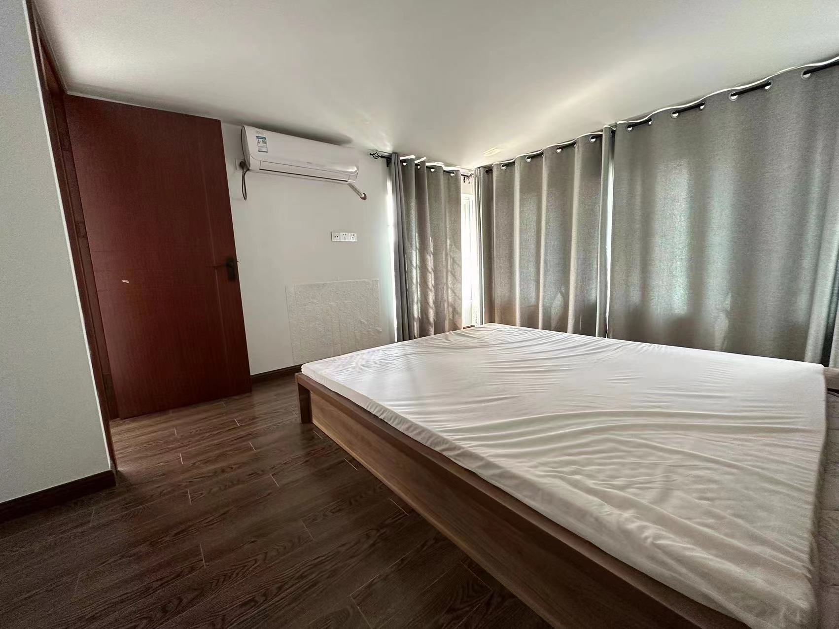 新港花苑 2室2厅1卫 96m&sup2;