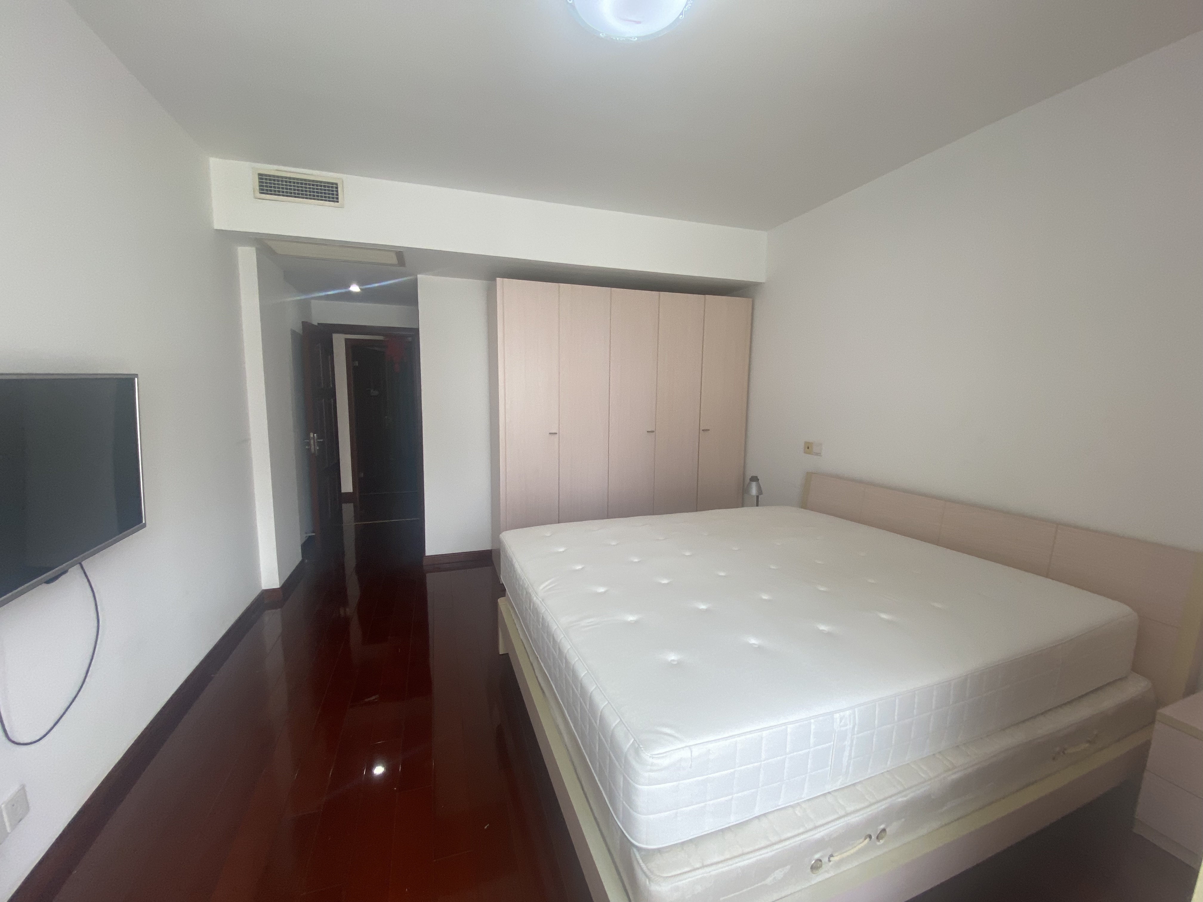 新城小区 3室2厅1卫 140m&sup2;