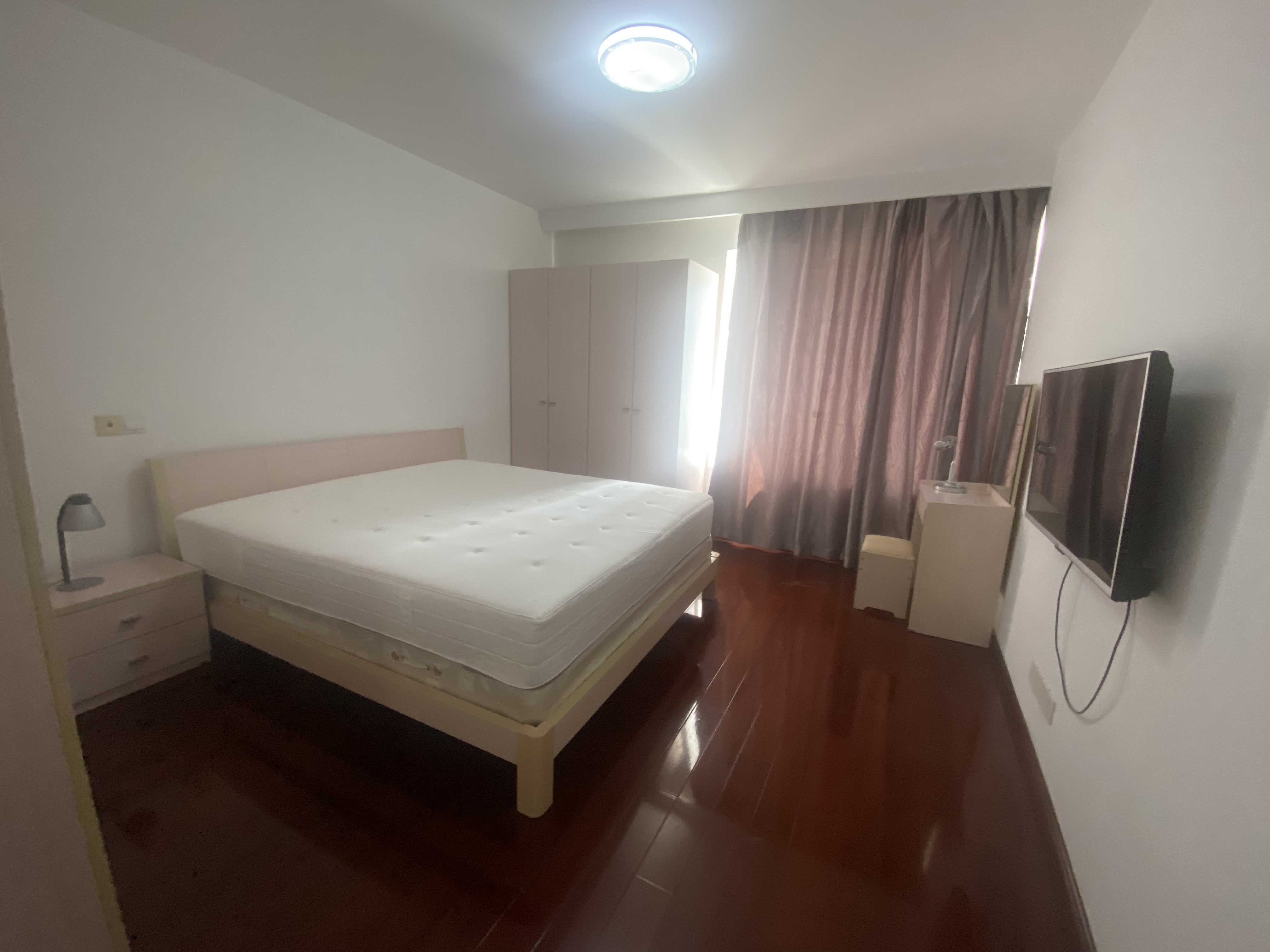 新城小区 3室2厅1卫 140m&sup2;