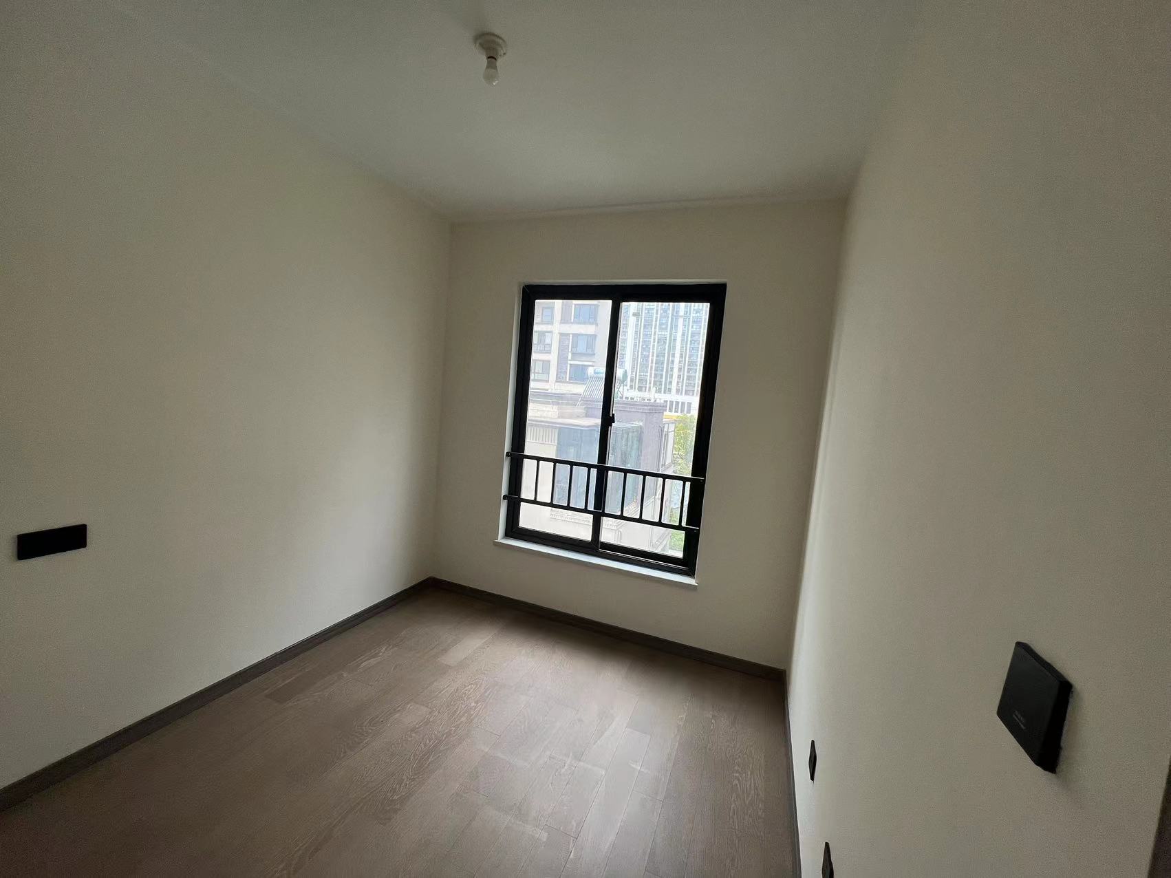 湖山源著 3室2厅2卫 128m&sup2;