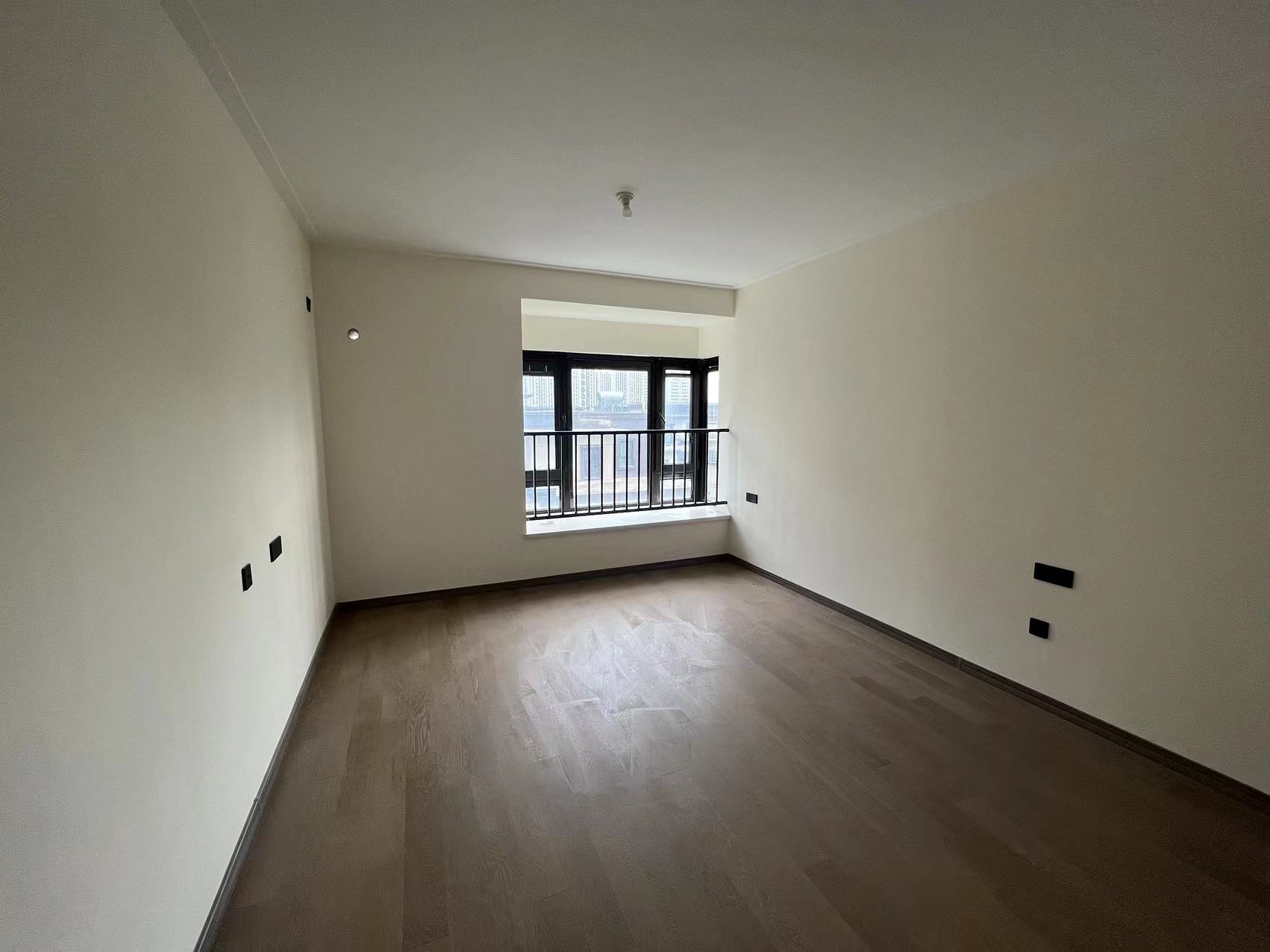 湖山源著 3室2厅2卫 128m&sup2;