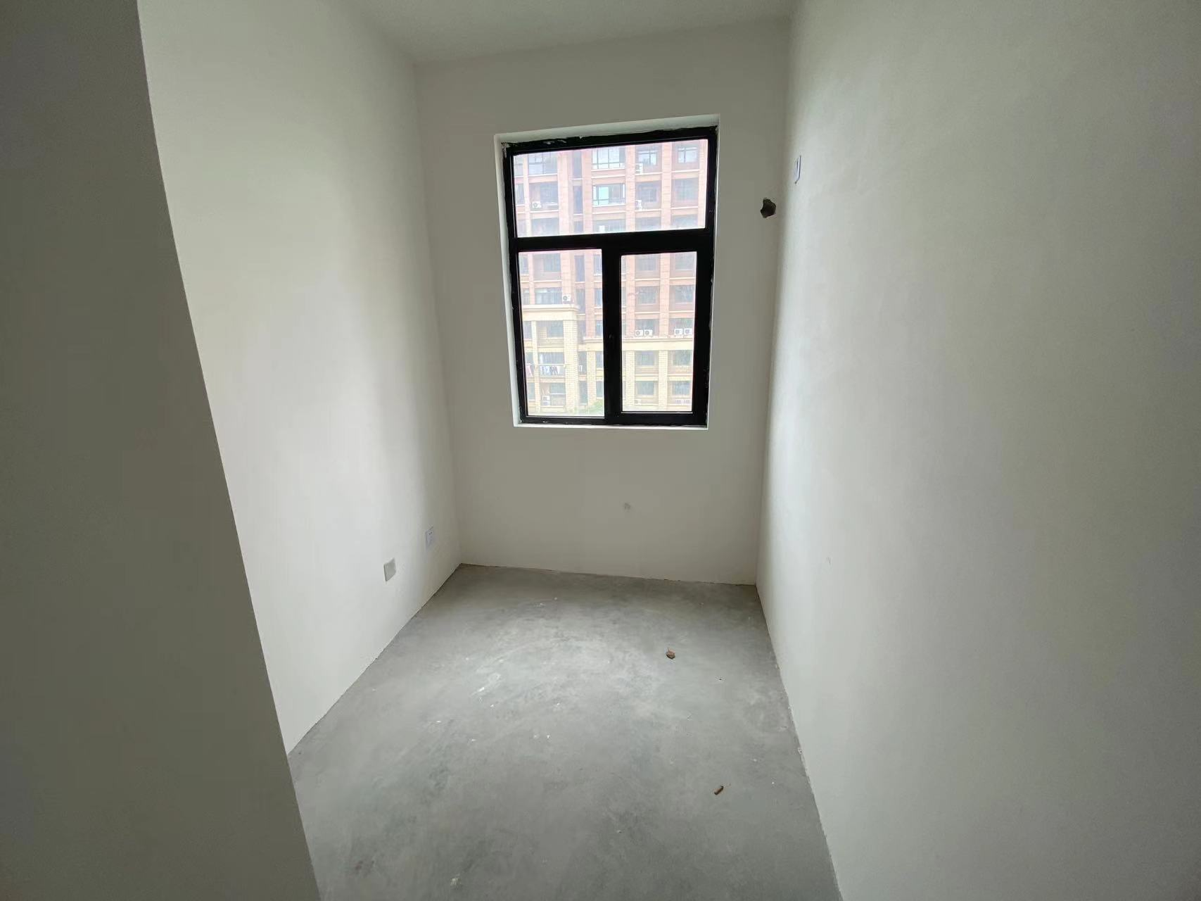 华山花苑六期 2室2厅1卫 73m&sup2;