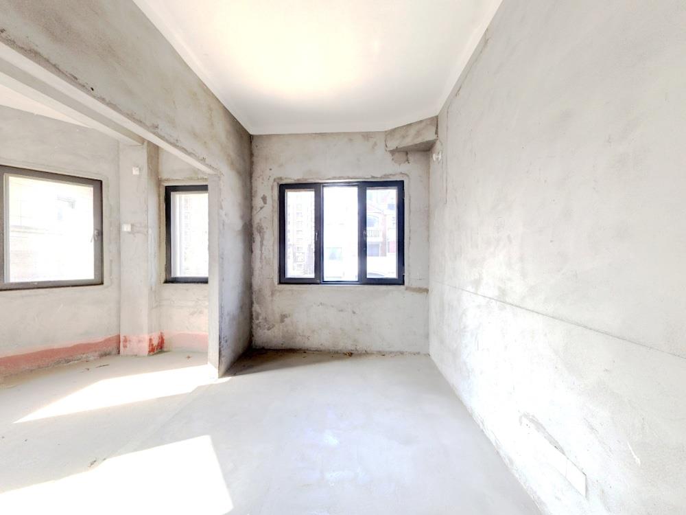 江景瑞园 5室3厅3卫 304m&sup2;