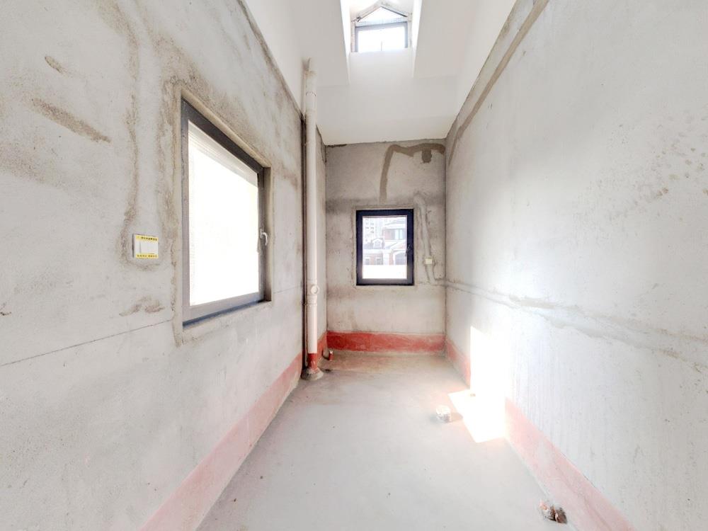 江景瑞园 5室3厅3卫 304m&sup2;