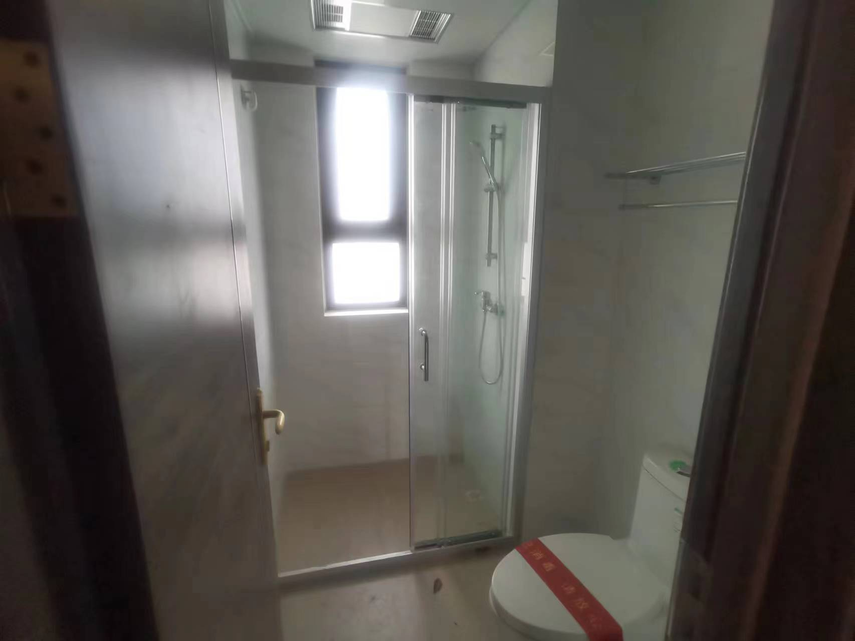 碧桂园时代悦城 4室2厅3卫 192m&sup2;