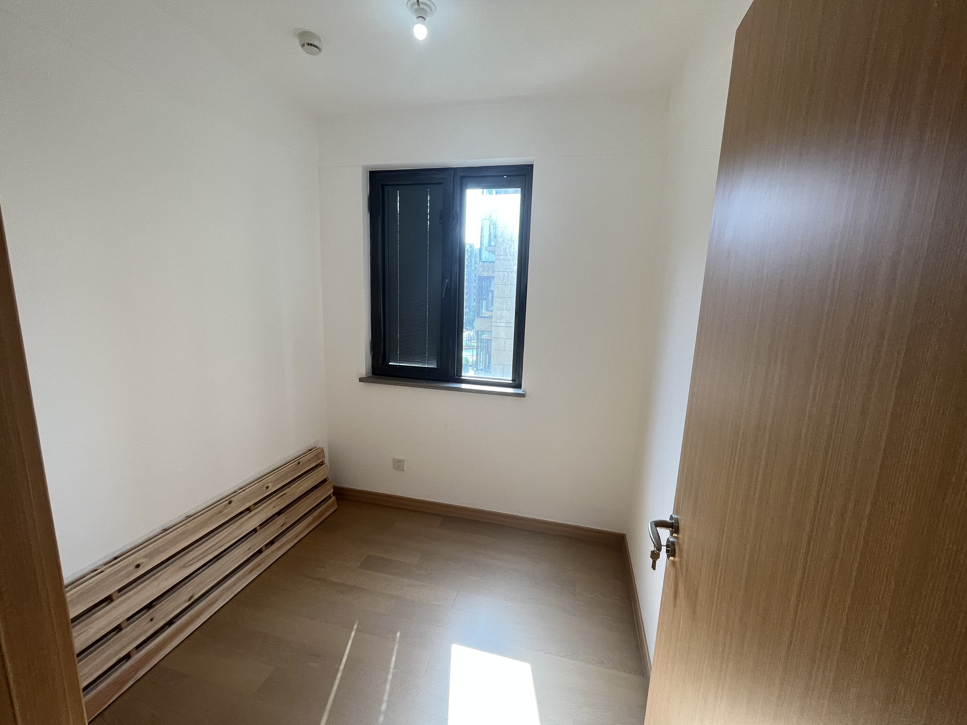 时光漫城 4室2厅2卫 125m&sup2;