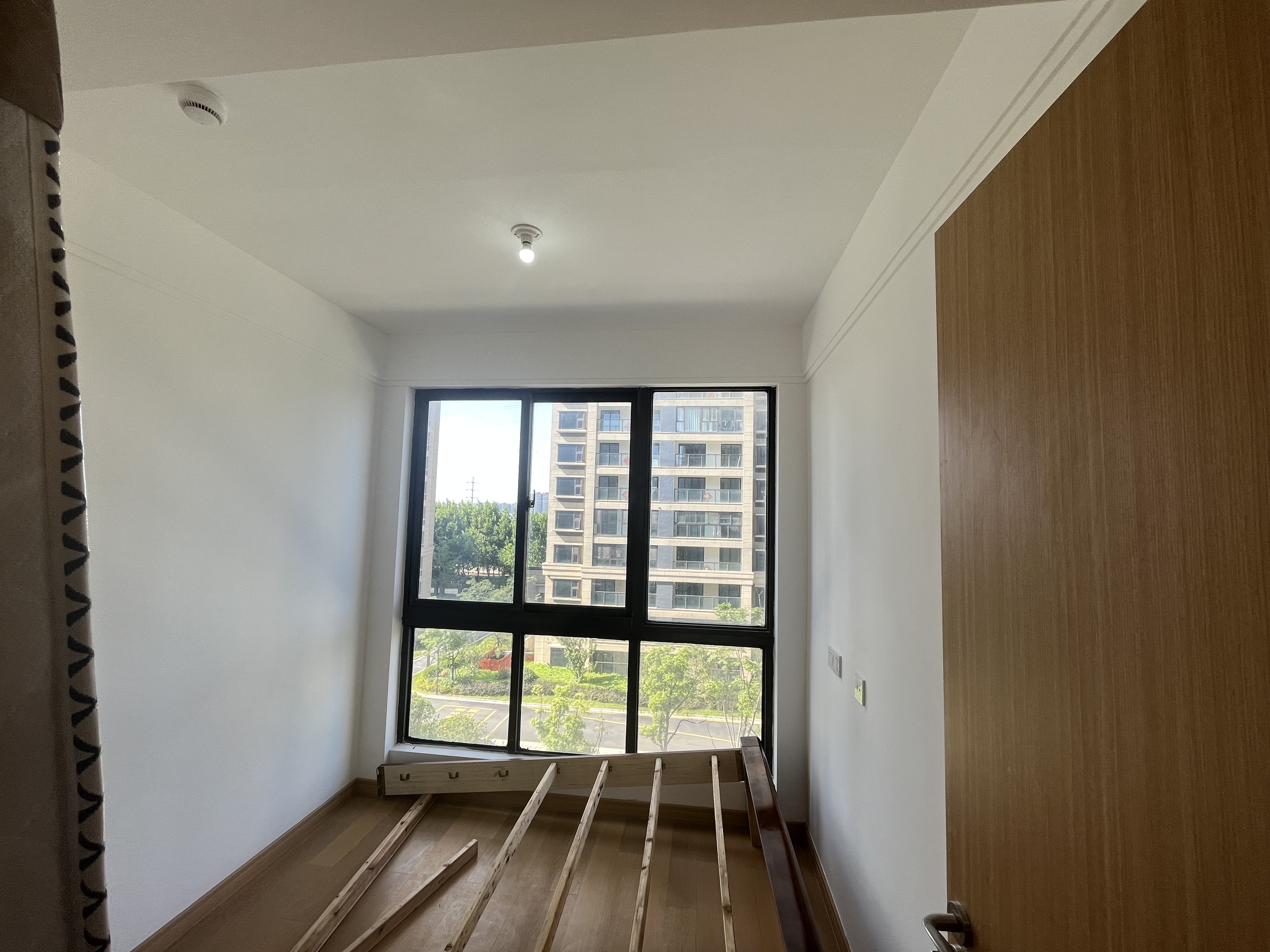时光漫城 4室2厅2卫 125m&sup2;