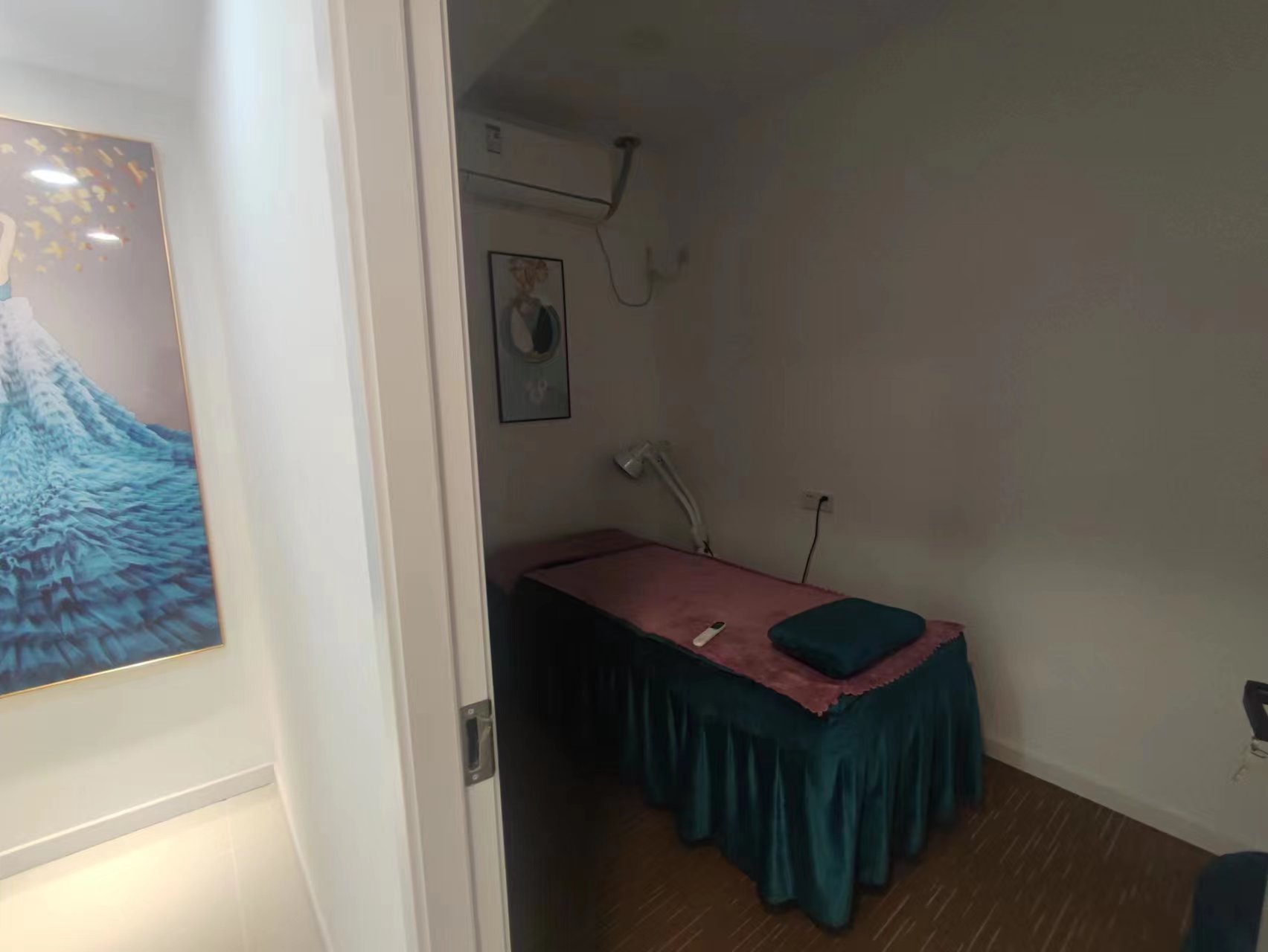 中港城 3室1厅1卫 111.20m&sup2;