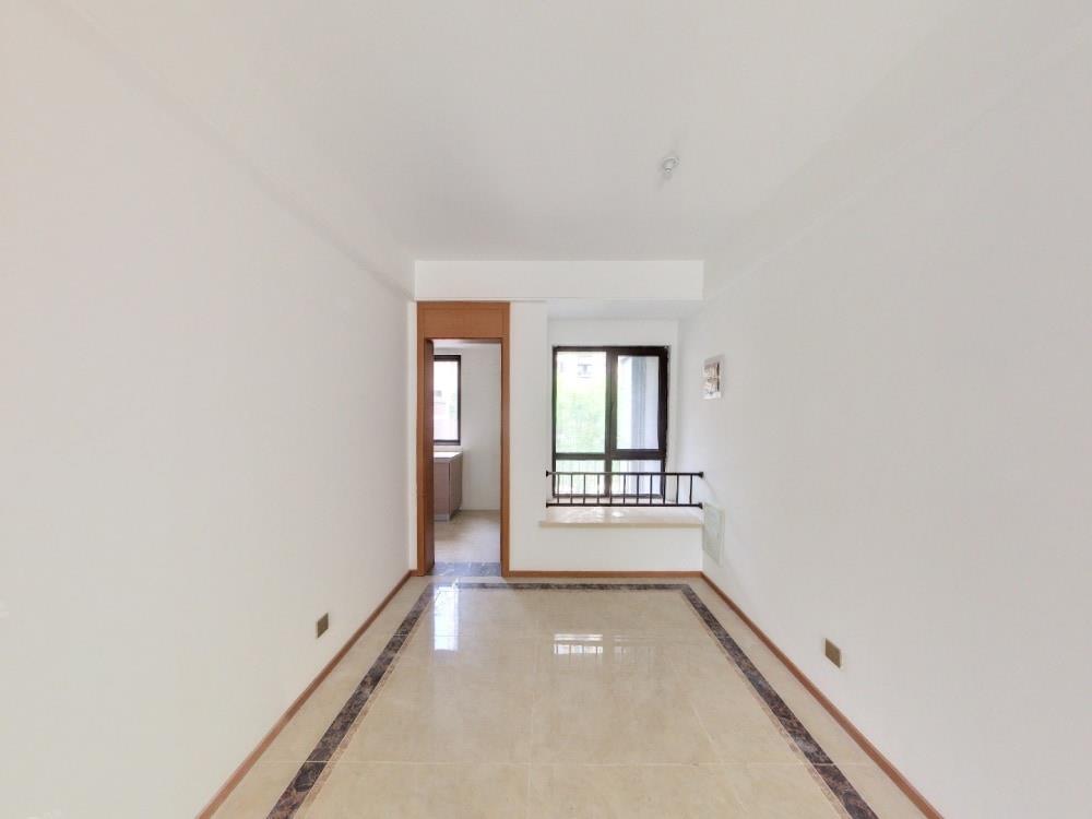 上悦城 3室2厅2卫 115m&sup2;