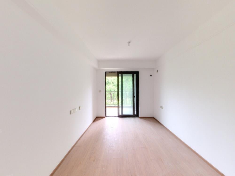 上悦城 3室2厅2卫 115m&sup2;