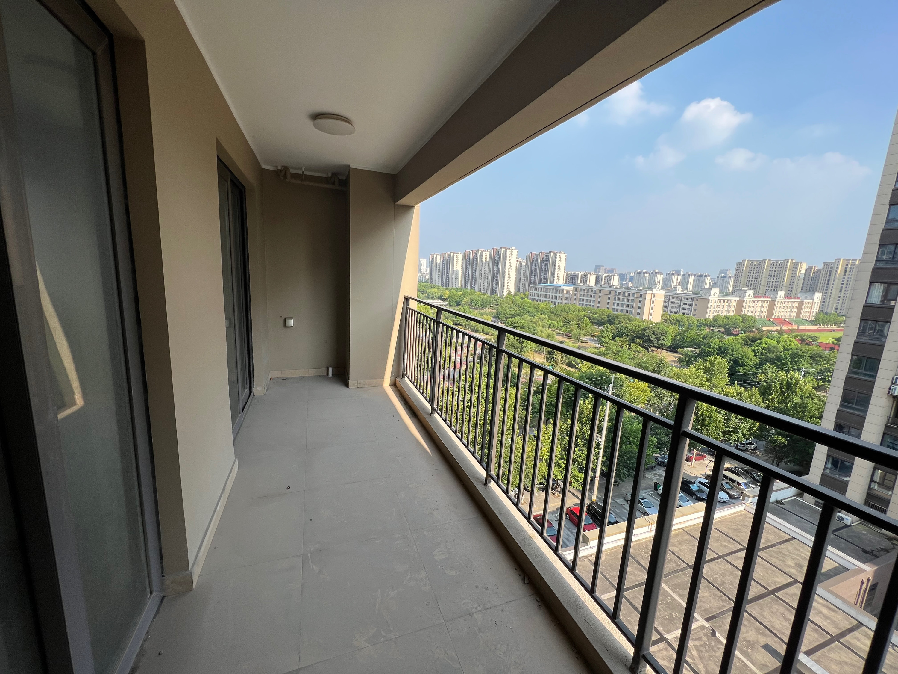 上悦城 3室2厅2卫 115.64m&sup2;
