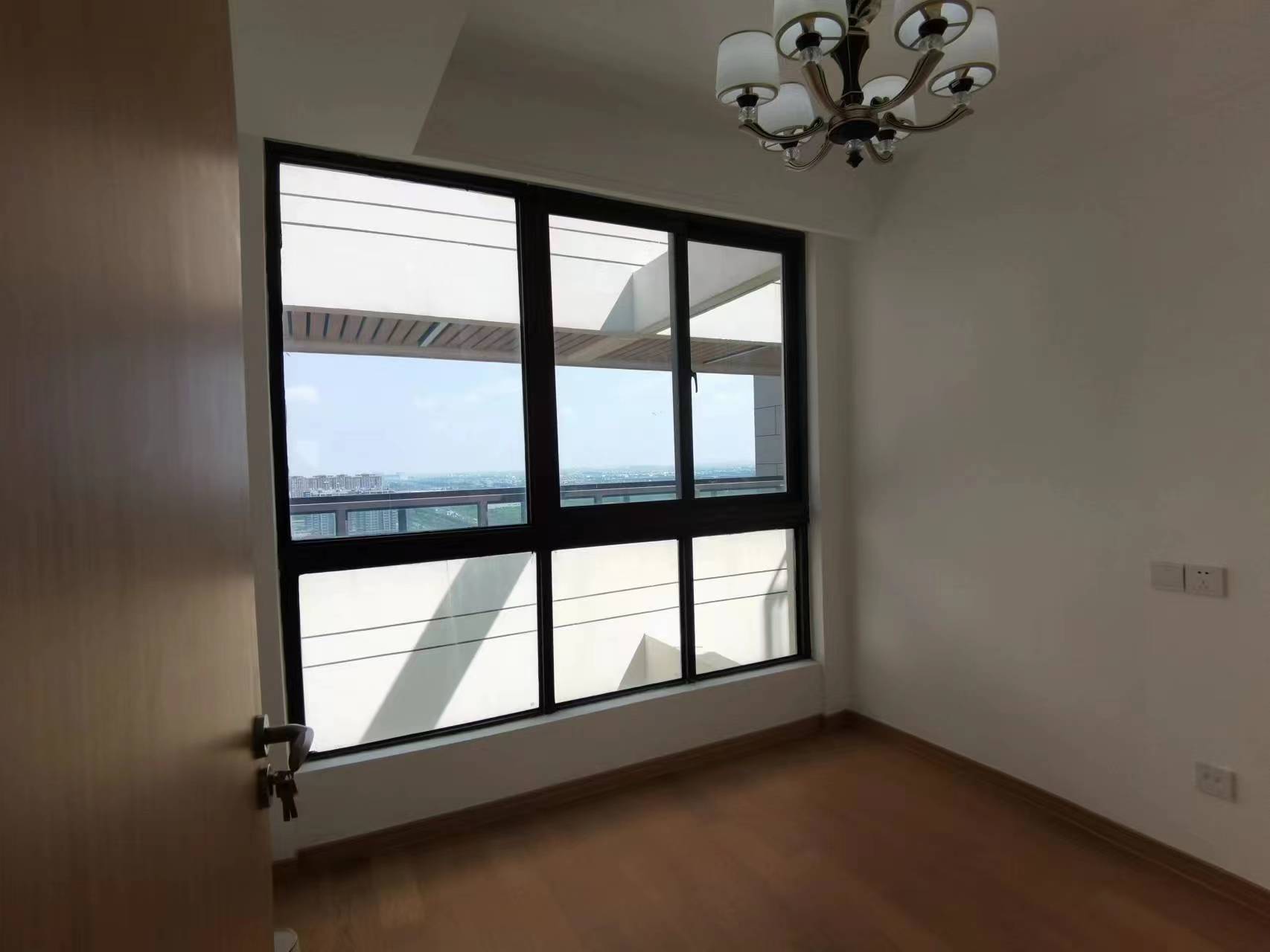 时光漫城 3室2厅1卫 95.00m&sup2;