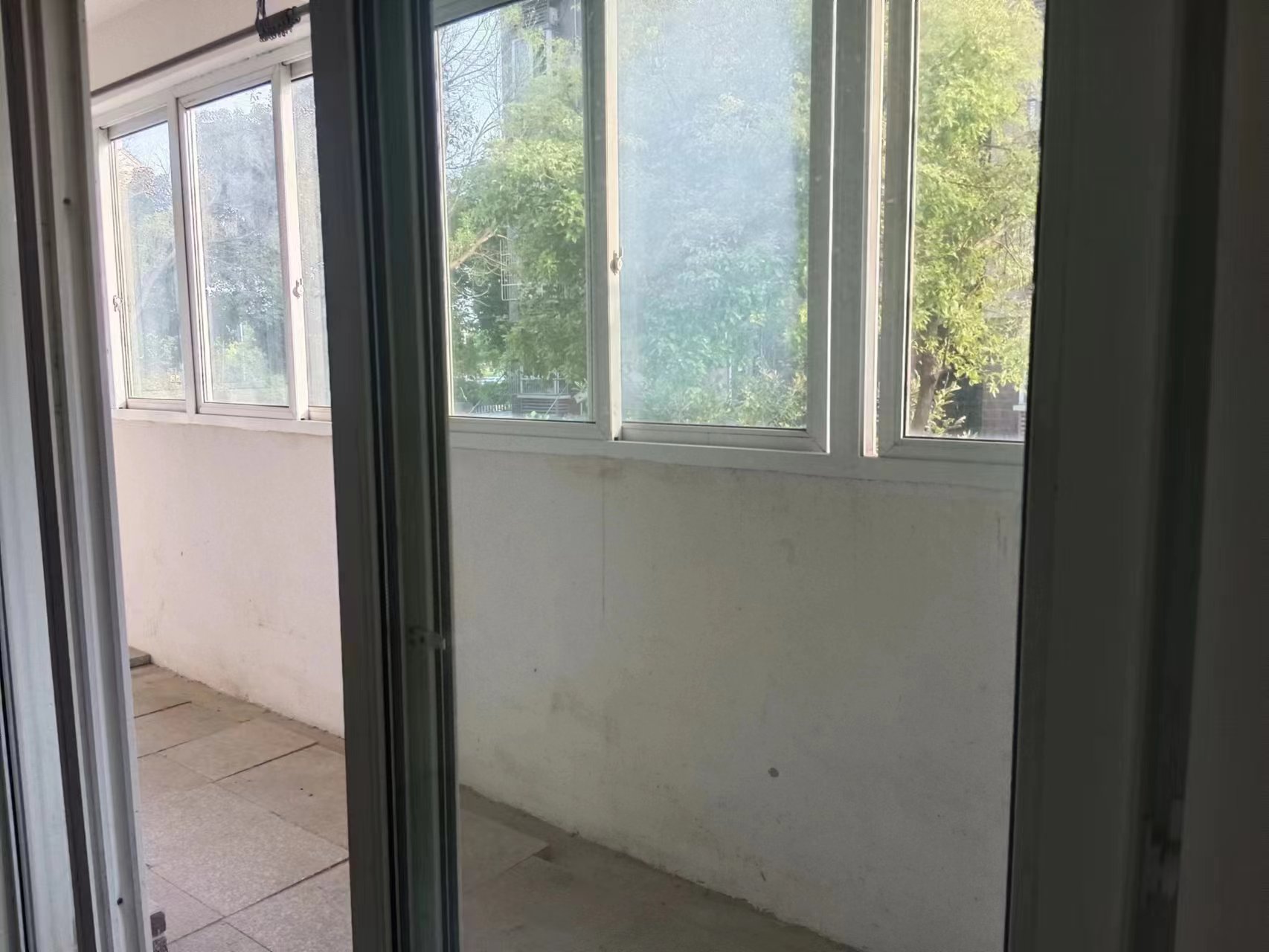 天虹苑 3室2厅2卫 134m&sup2;