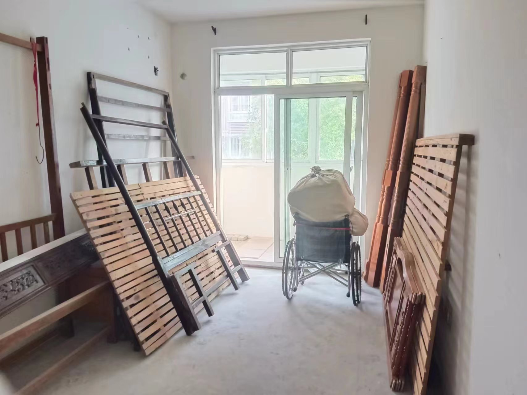 天虹苑 3室2厅2卫 134m&sup2;