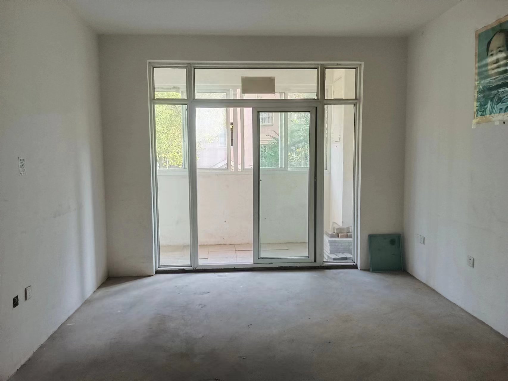 天虹苑 3室2厅2卫 134m&sup2;