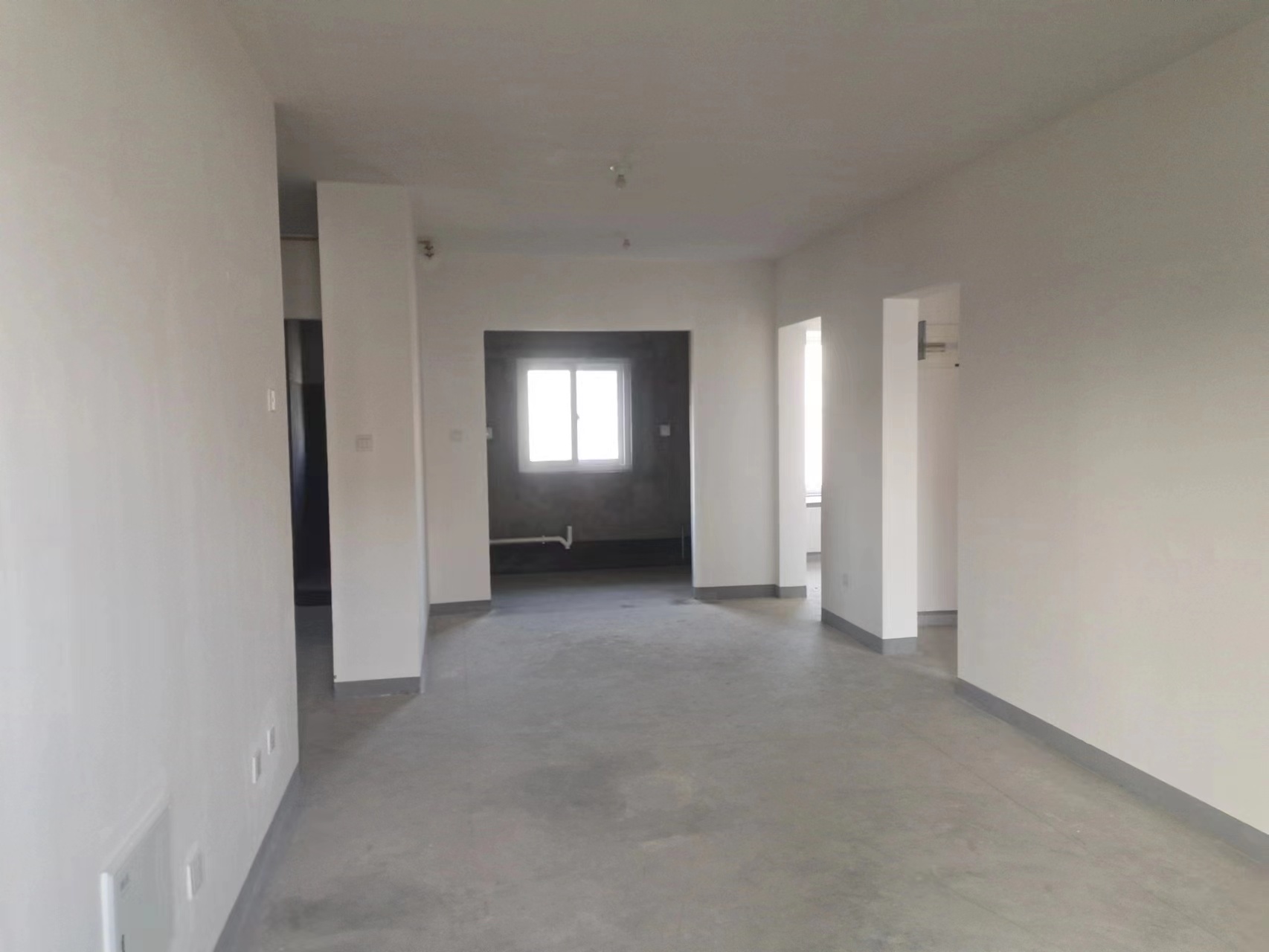 金地繁茂里 3室2厅2卫 100m&sup2;