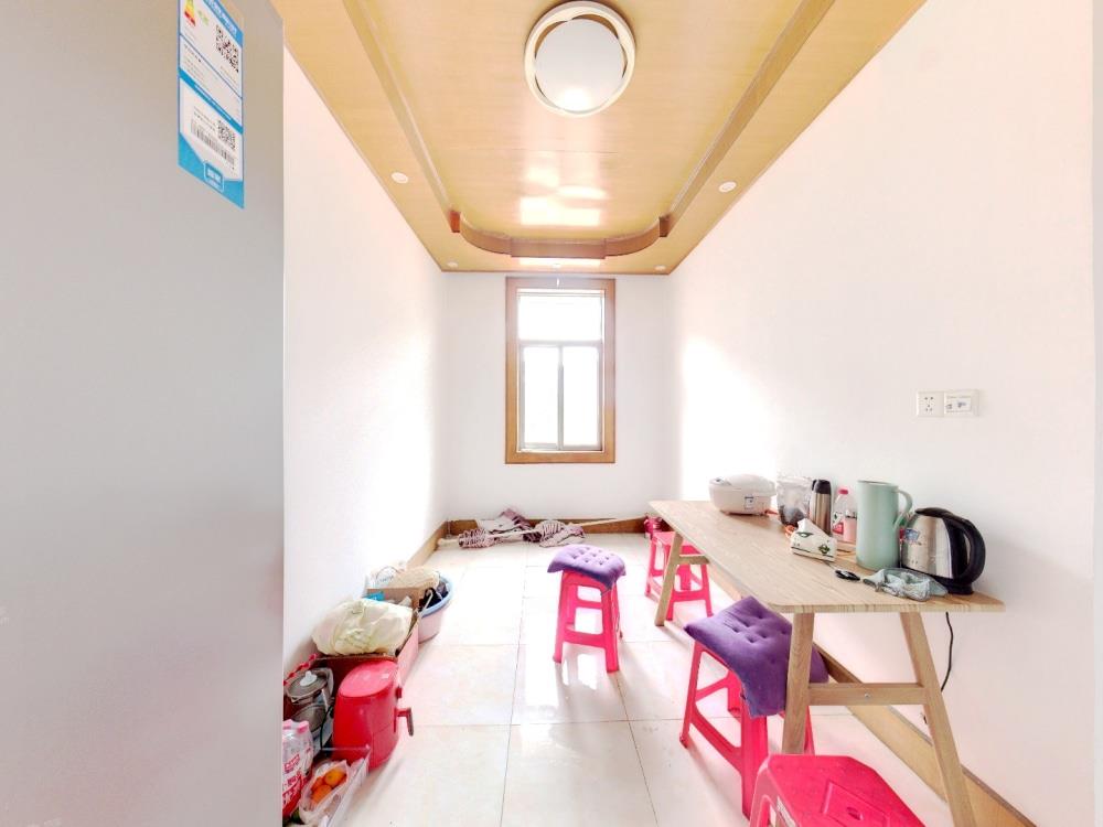 濠东路63号 2室2厅1卫 75.13m&sup2;