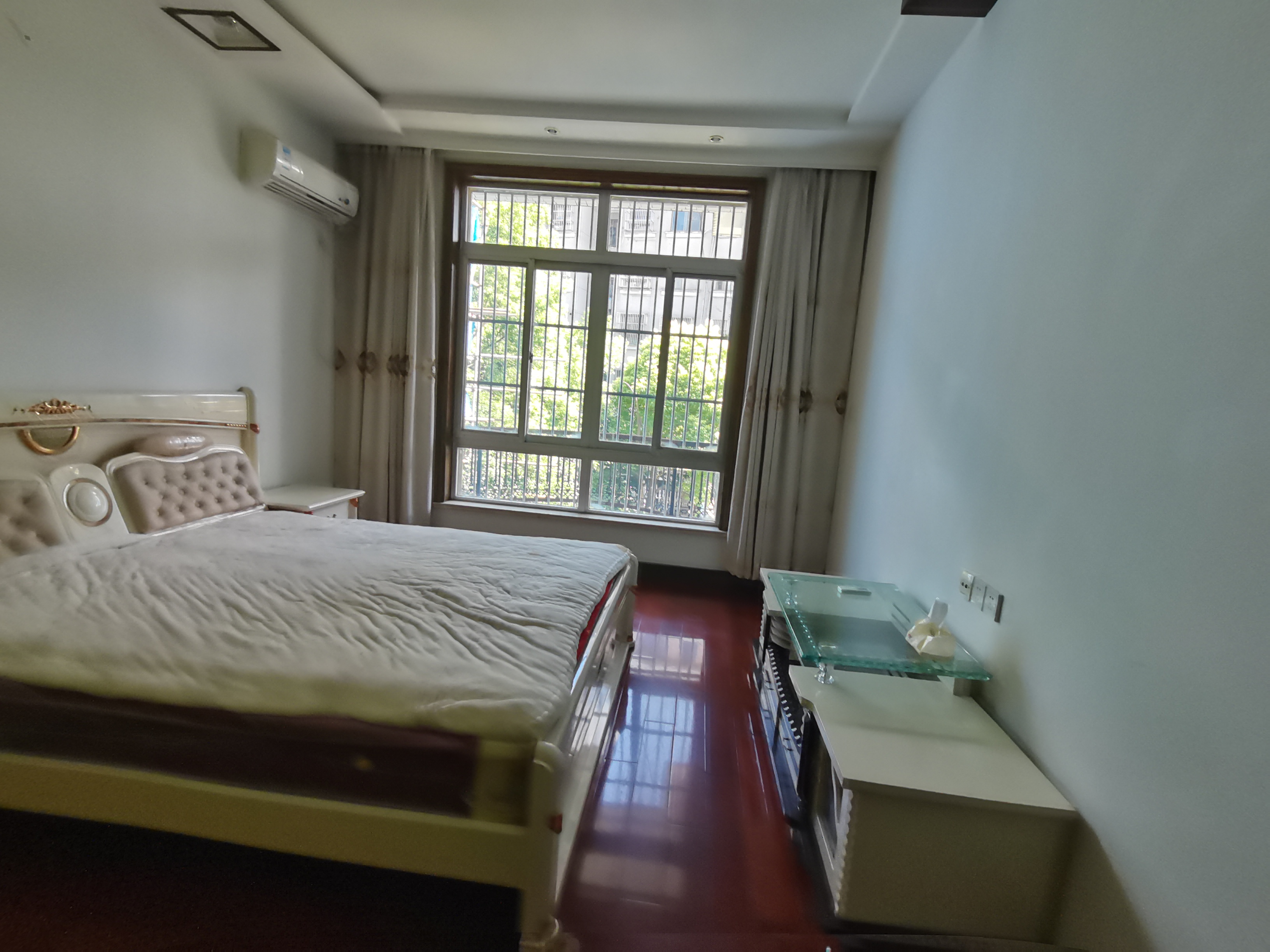 华德公寓 5室3厅3卫 550m&sup2;