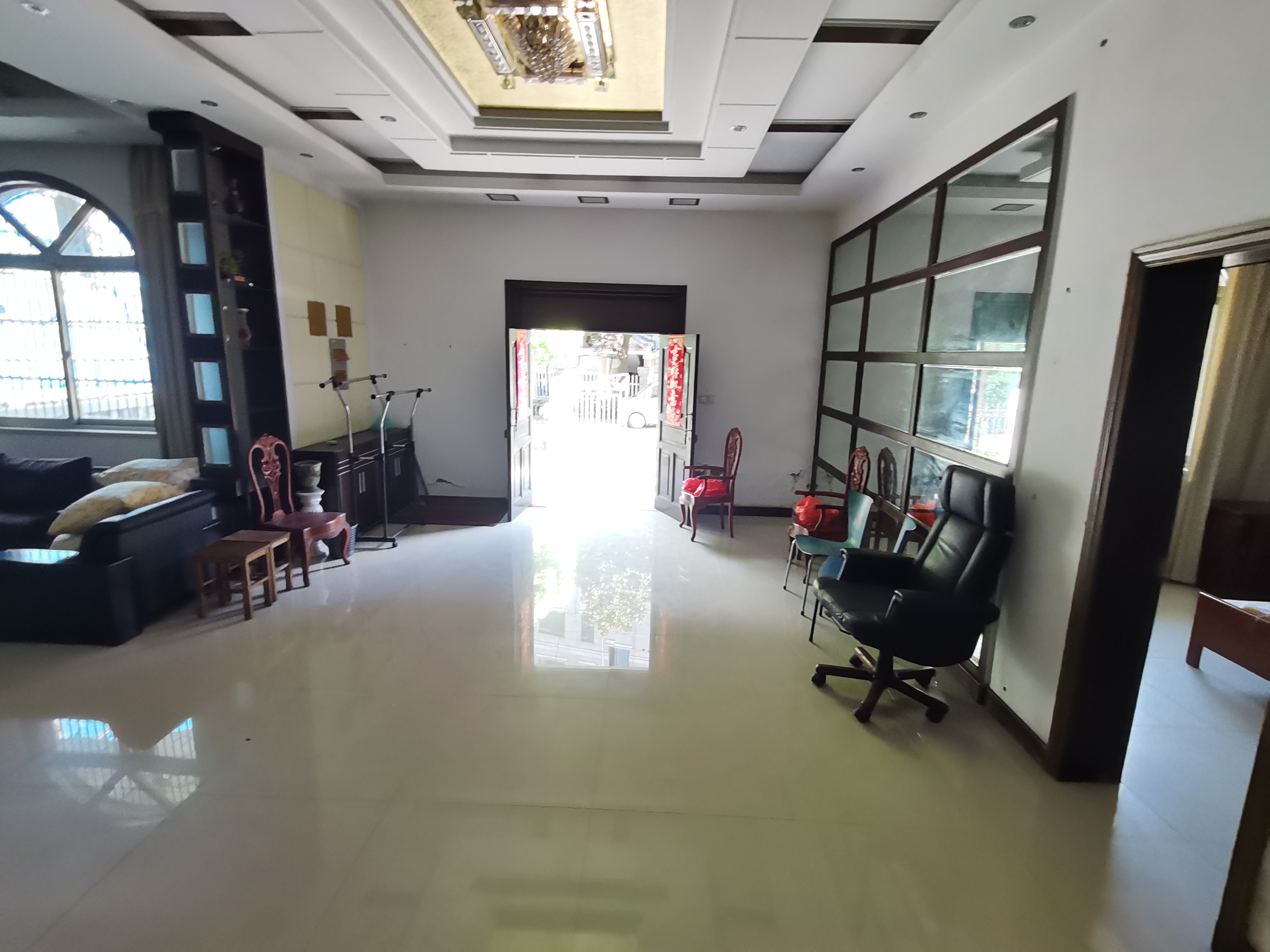 华德公寓 5室3厅3卫 550m&sup2;