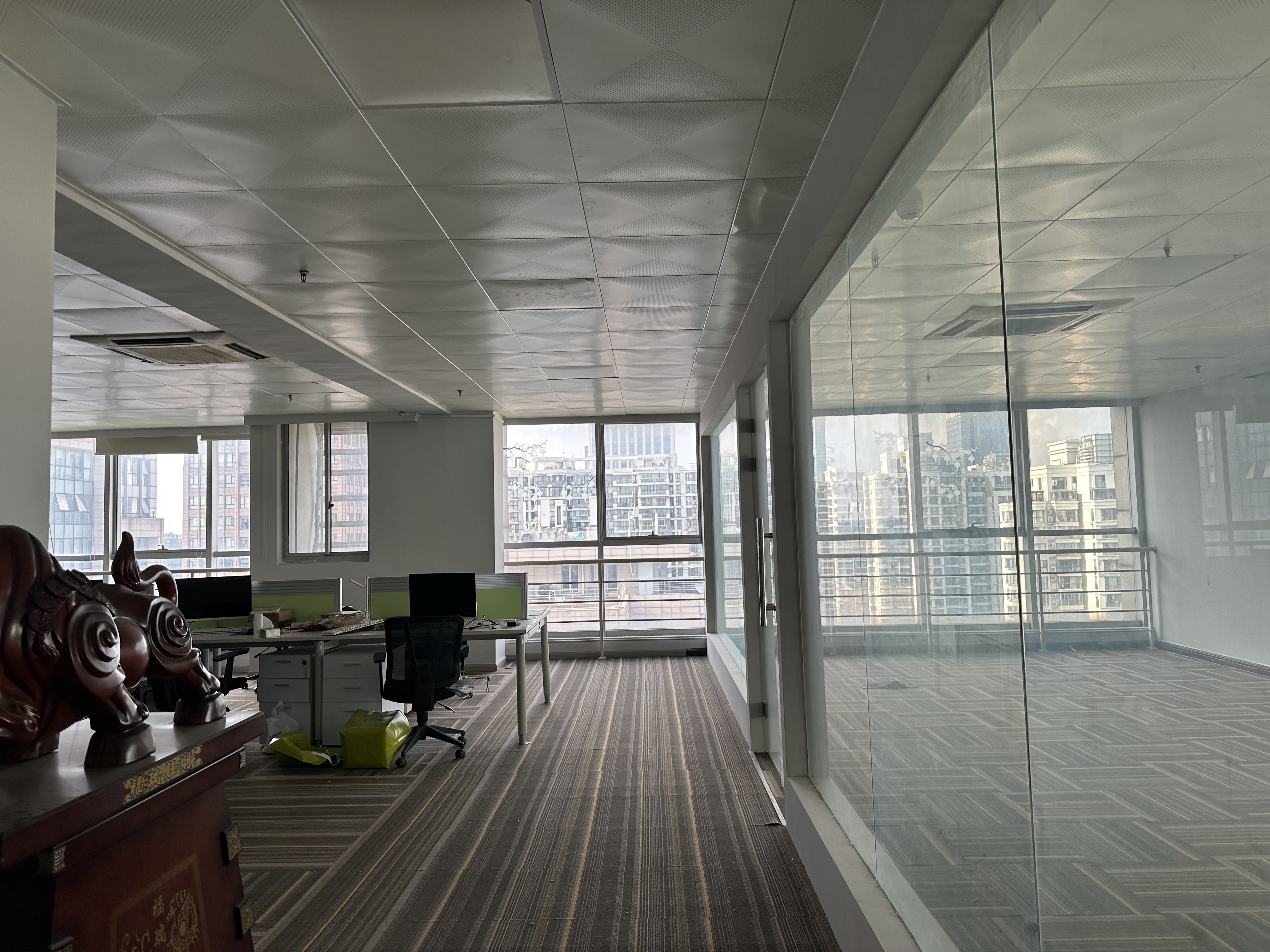 中南世纪城南区 1室1厅1卫 180.00m&sup2;