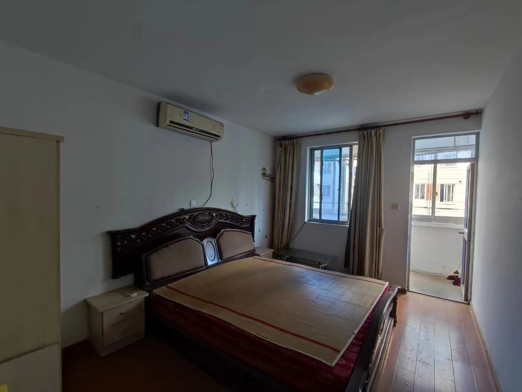怡园新村 2室2厅1卫 74m&sup2;
