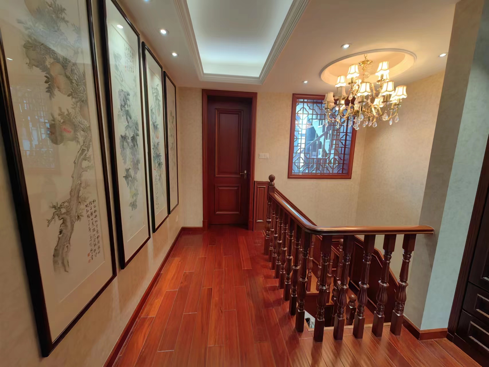 天安花园 8室2厅4卫 239.18m&sup2;