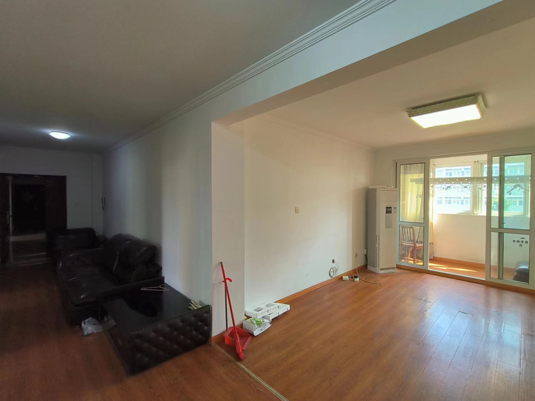 三里墩花苑 3室1厅1卫 135.81m&sup2;