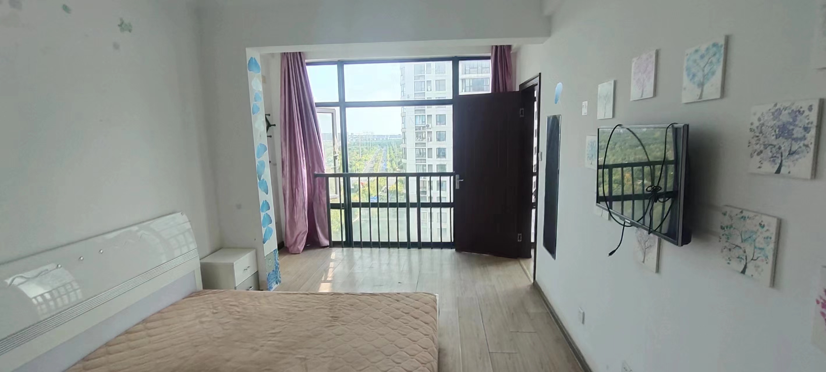 中南世纪城南区 1室1厅1卫 85m&sup2;