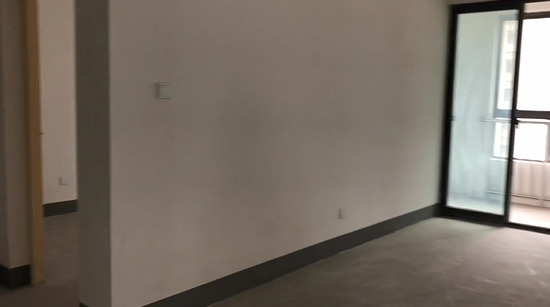 兴石花园 3室2厅1卫 107m&sup2;
