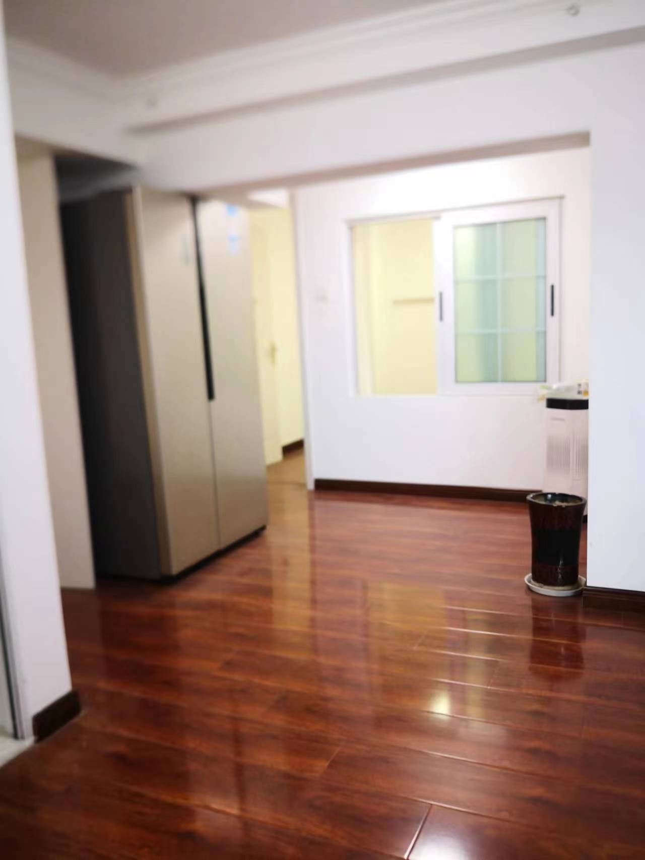 五洲国际广场 4室2厅2卫 190m&sup2;