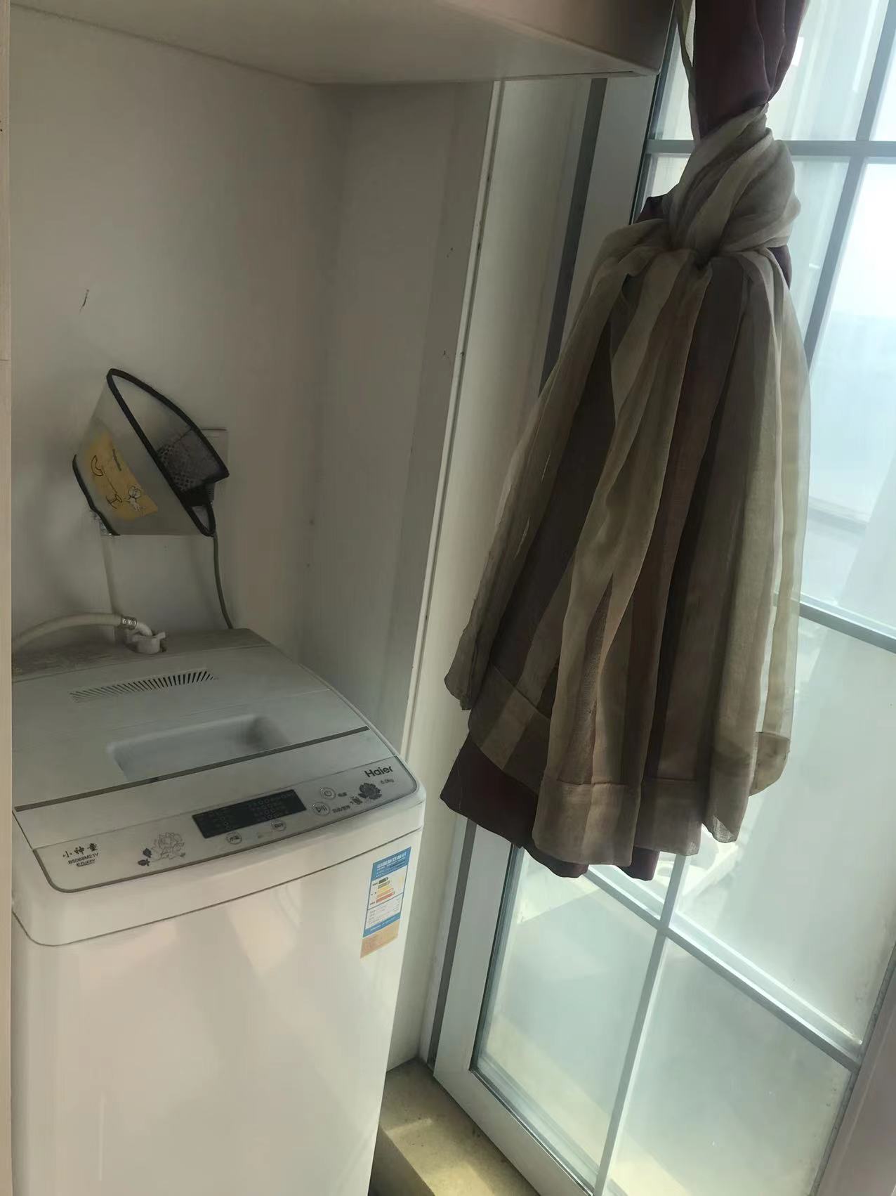 涌鑫八达通广场 1室1厅1卫 30m&sup2;