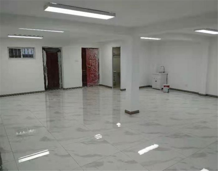永和大厦 7室1厅1卫 280.00m²