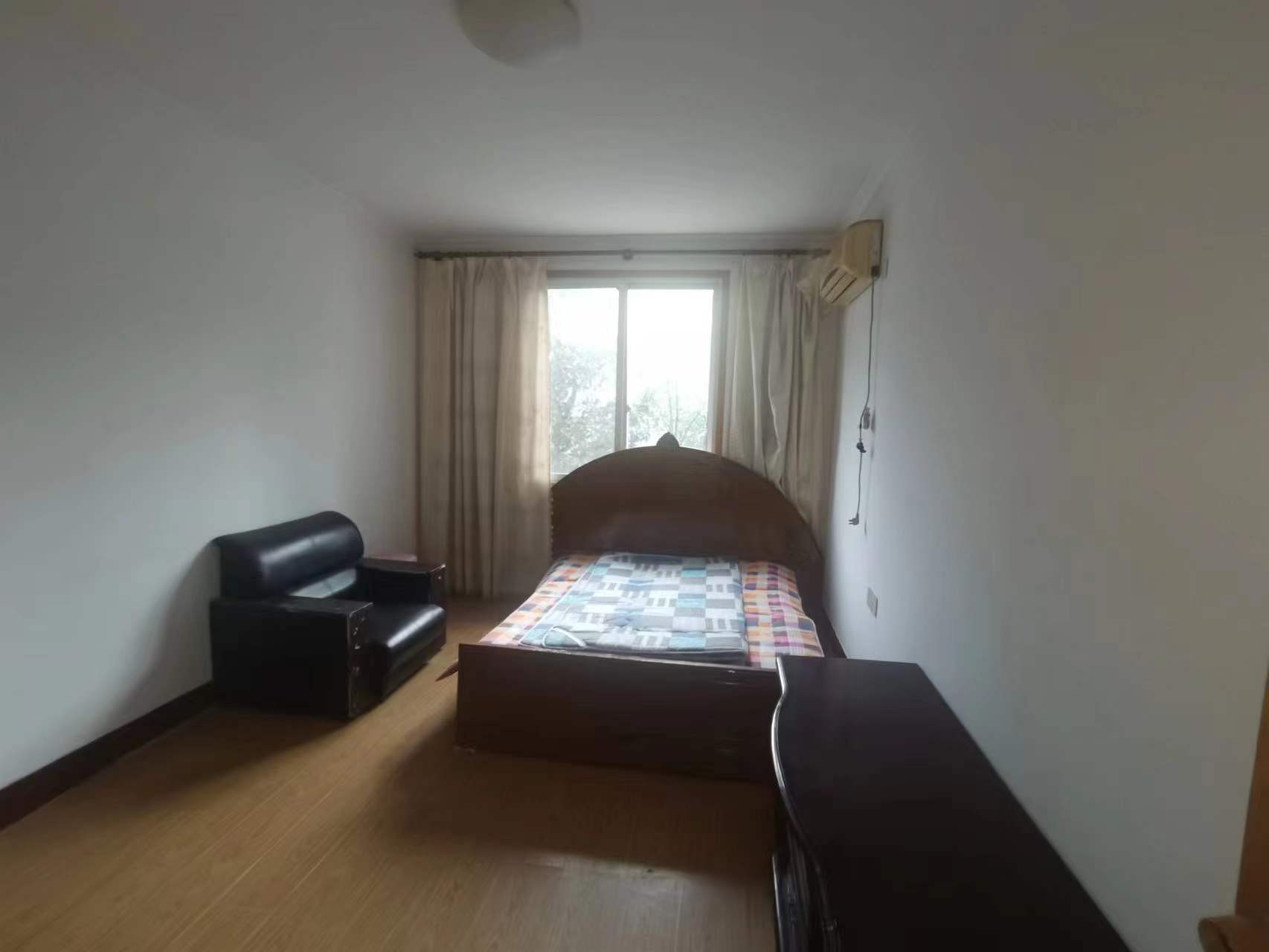 青年路新村 2室1厅1卫 60m&sup2;
