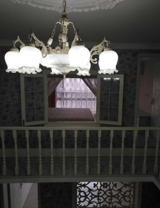 鸿运大厦 2室1厅1卫 71m&sup2;