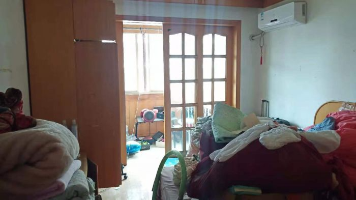 新桥北村 3室2厅1卫 120m&sup2;