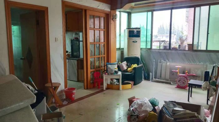 新桥北村 3室2厅1卫 120m&sup2;