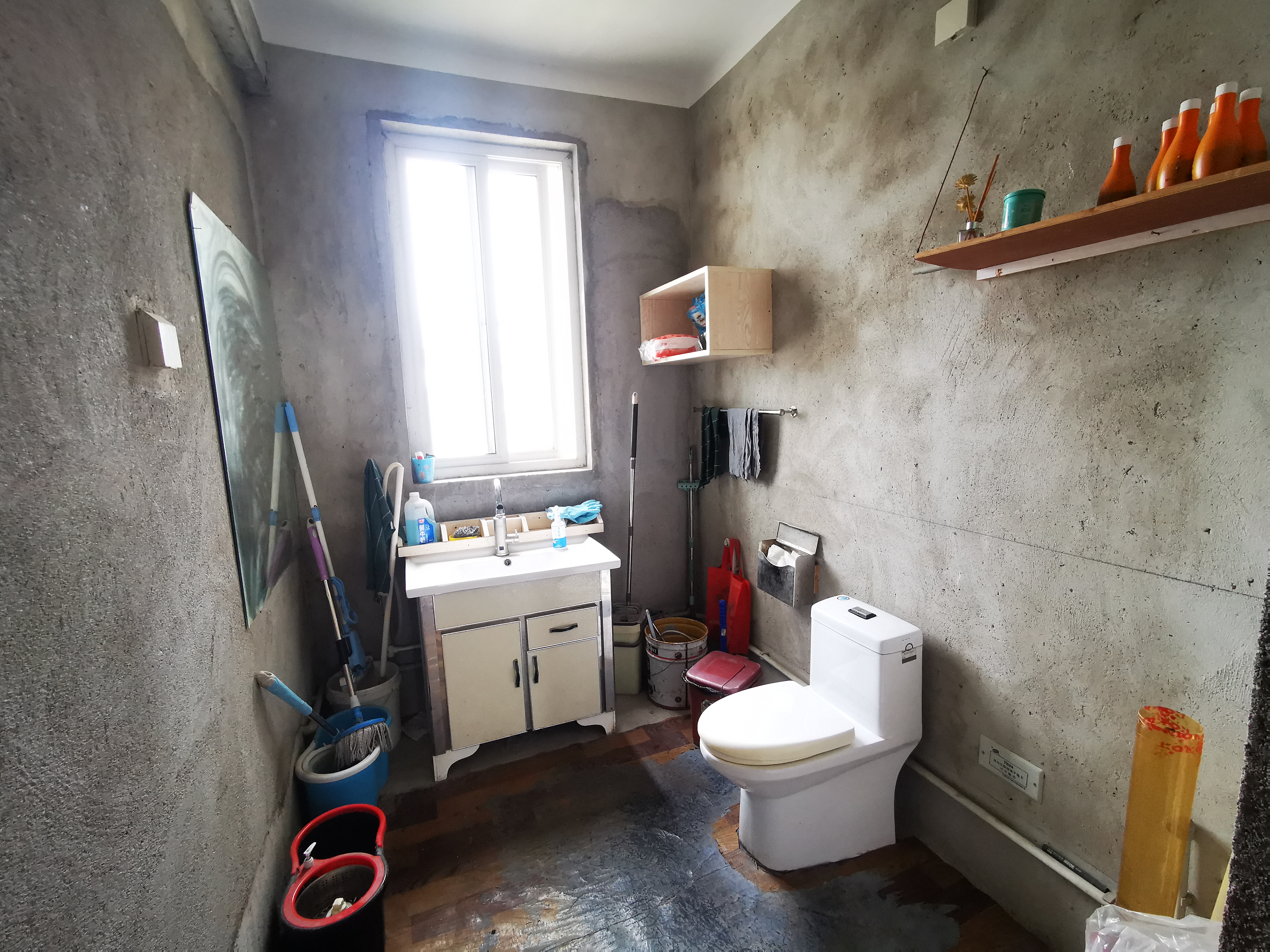 天熹苑 6室2厅2卫 209m&sup2;