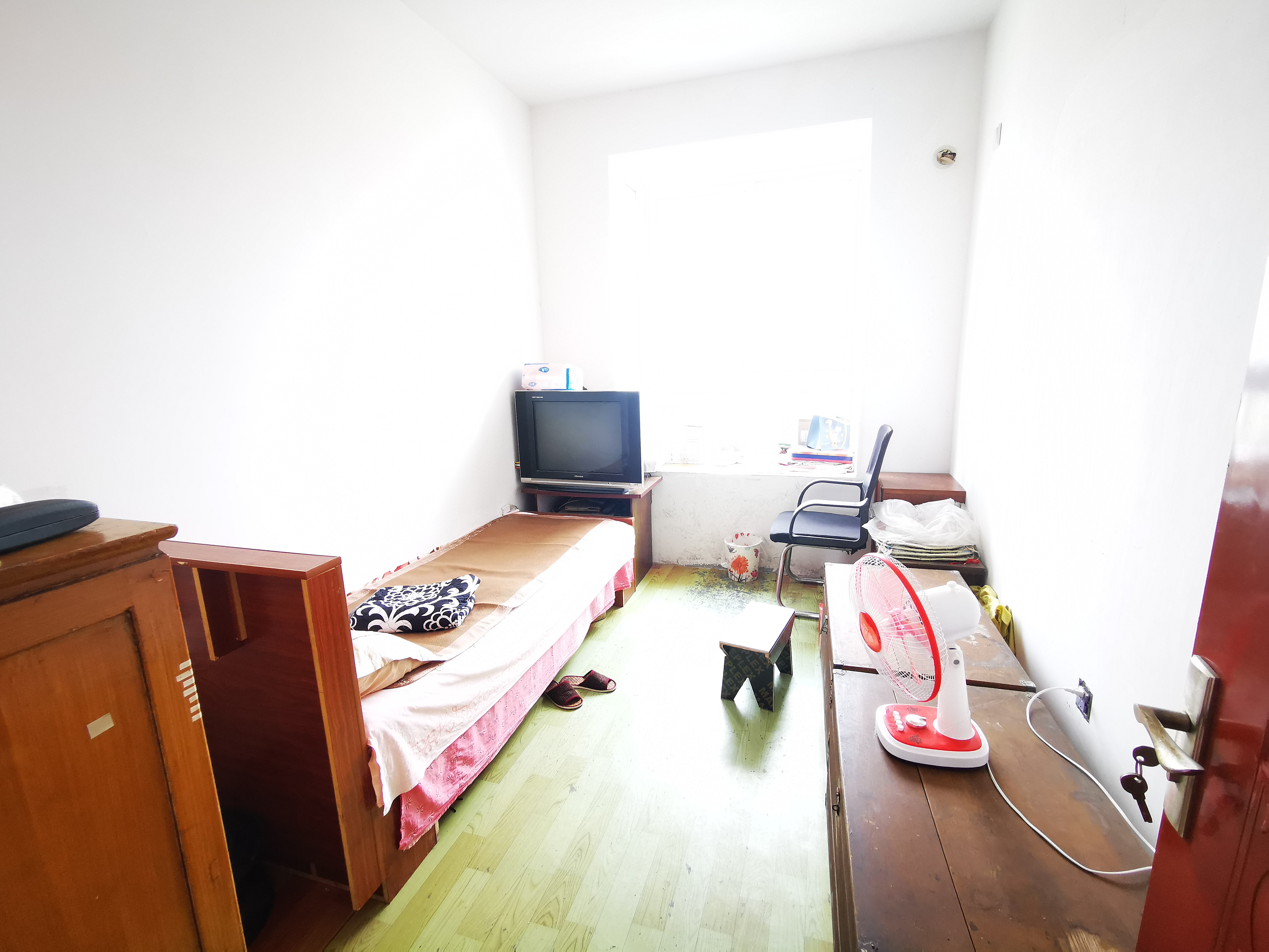 天熹苑 6室2厅2卫 209m&sup2;