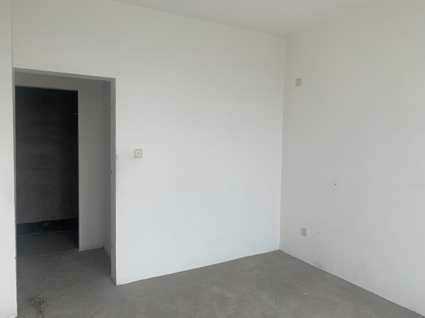 银河湾 3室2厅1卫 93m&sup2;