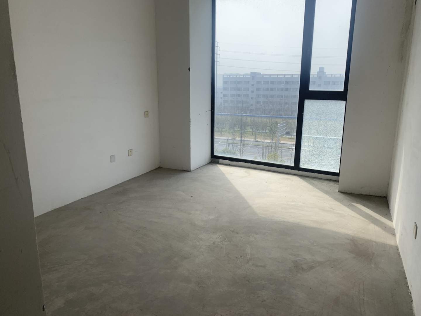 银河湾 3室2厅1卫 93m&sup2;