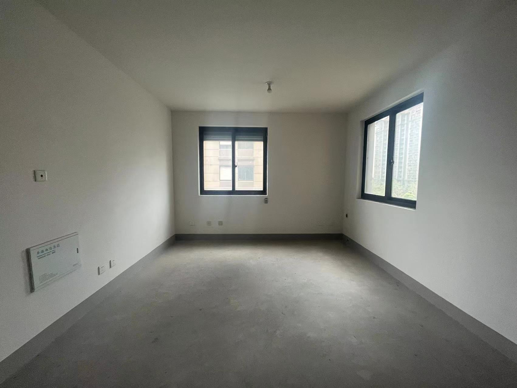 临江家园 2室1厅1卫 100m&sup2;