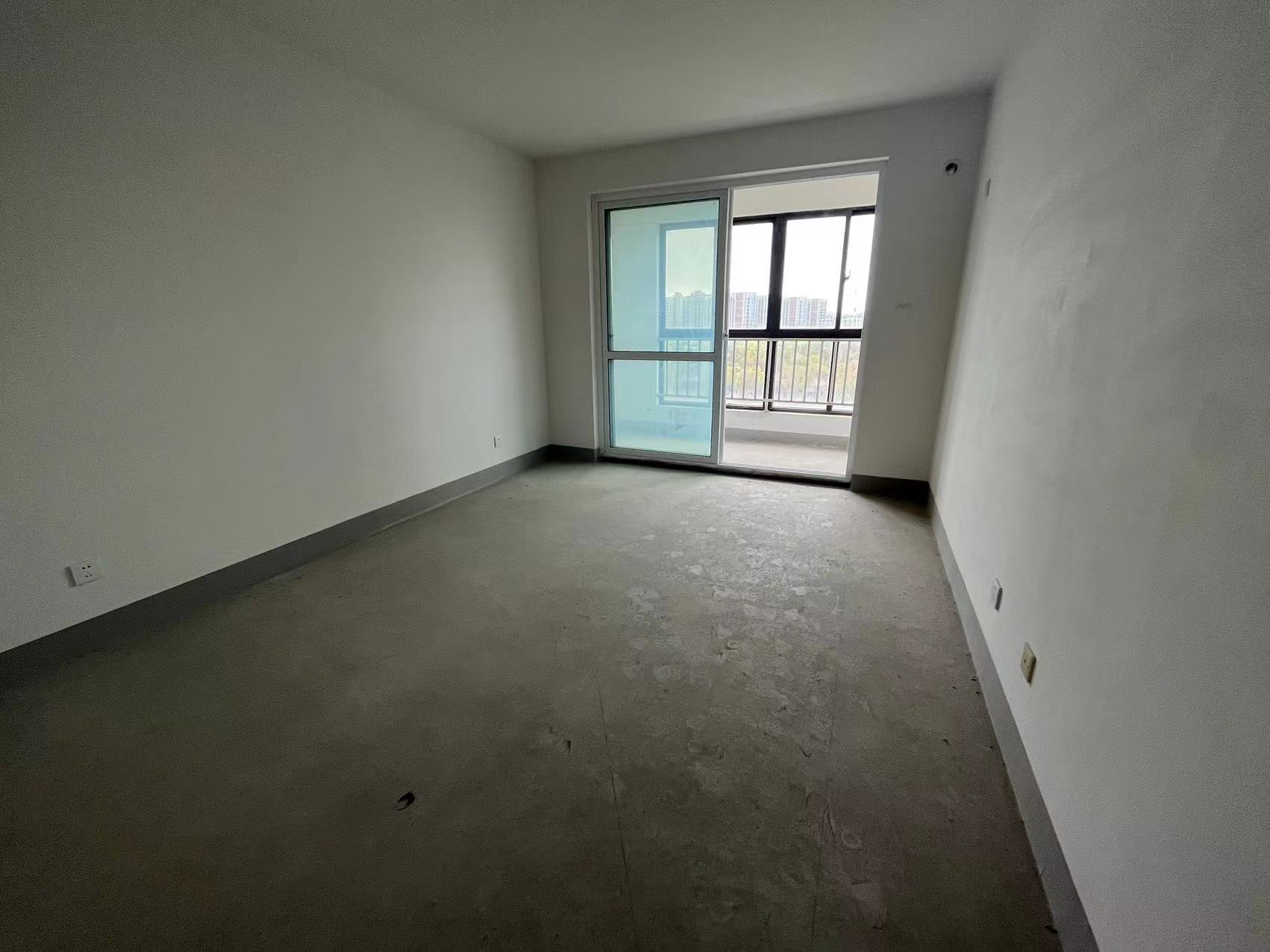 临江家园 2室1厅1卫 100m&sup2;