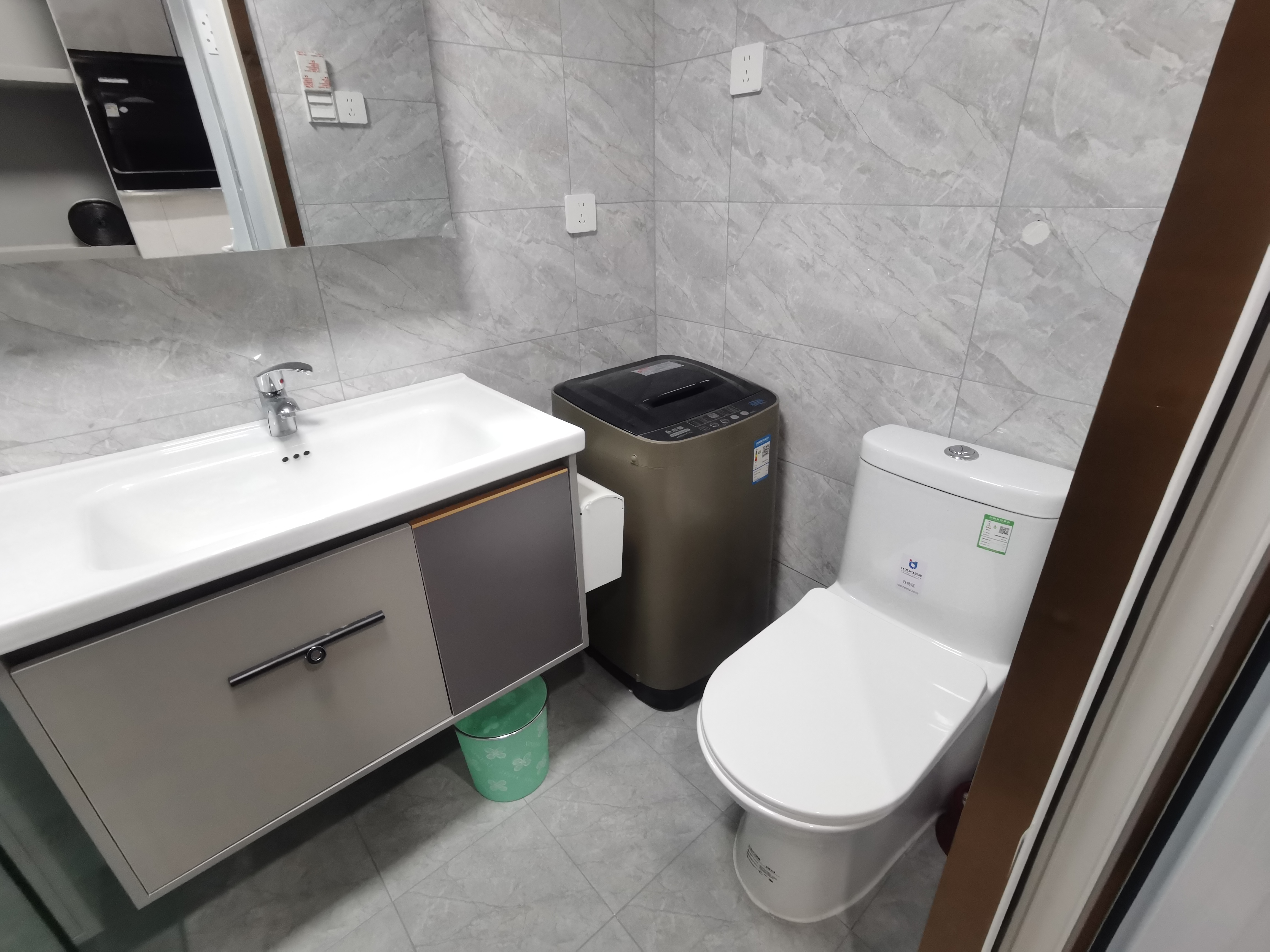 正泰江岸水苑 1室1厅1卫 40m&sup2;