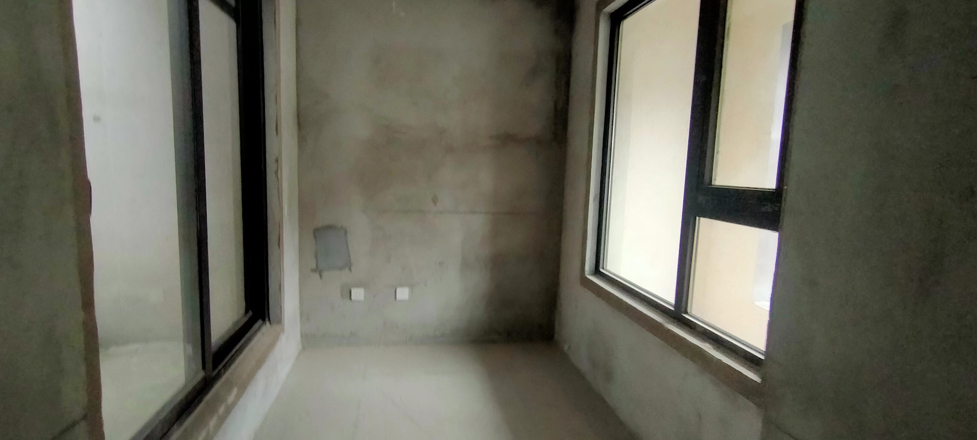 湖山源著 4室3厅2卫 216.82m&sup2;