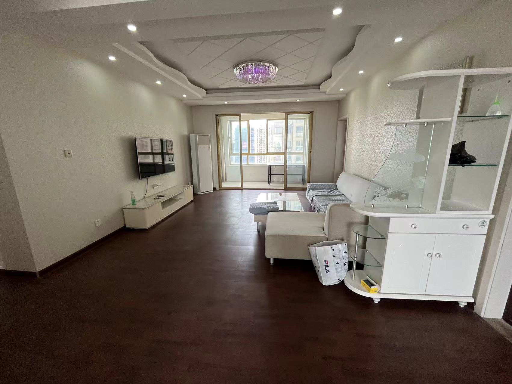 尚海湾 3室2厅1卫 145.00m&sup2;