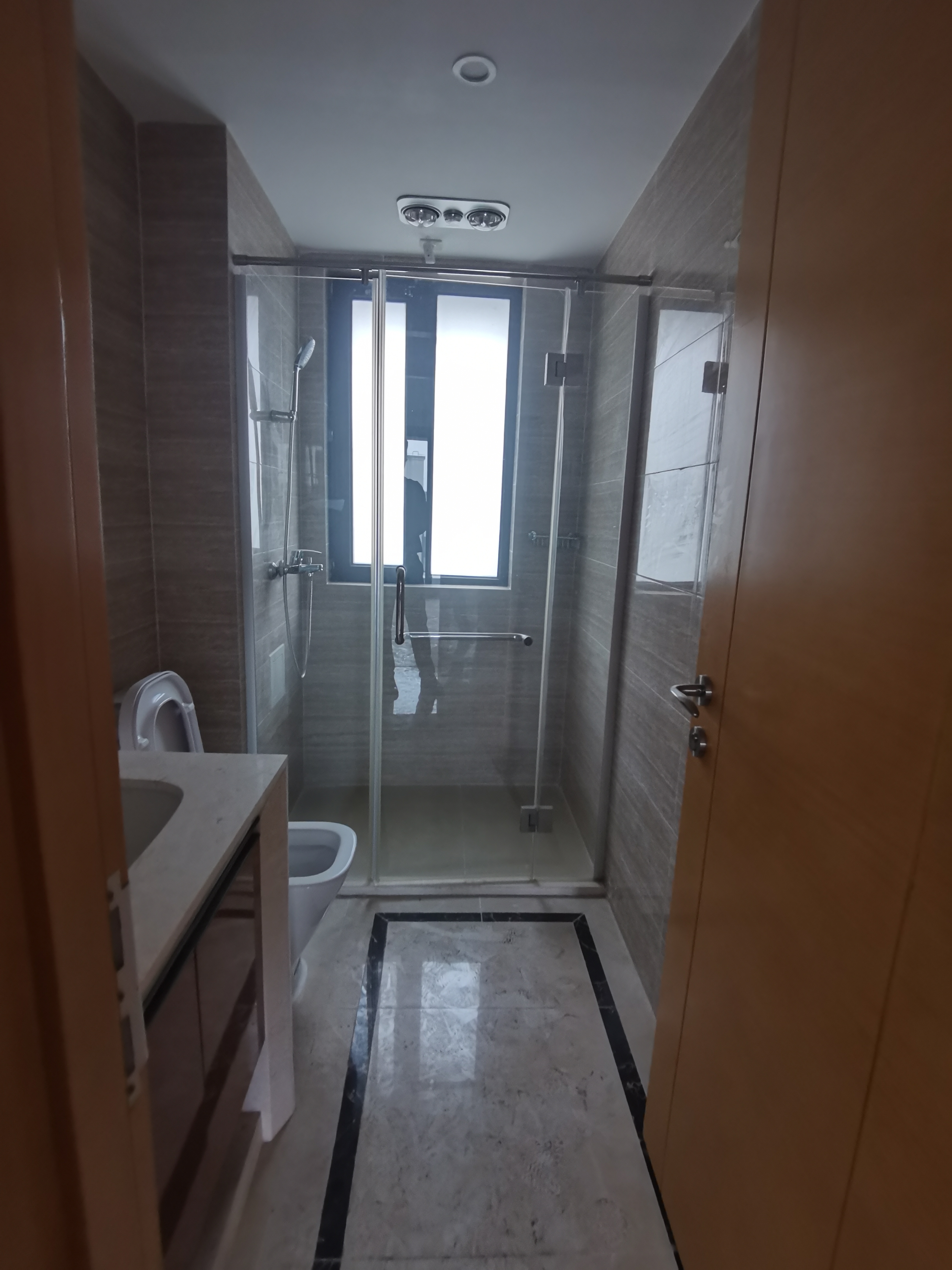 富力院士廷 4室2厅2卫 140m²