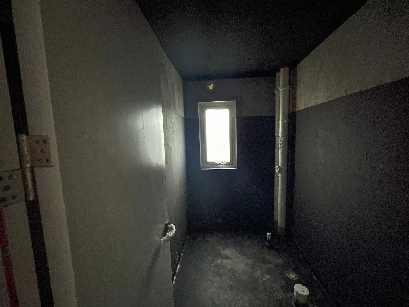 世茂九龙庭 4室2厅2卫 144m&sup2;